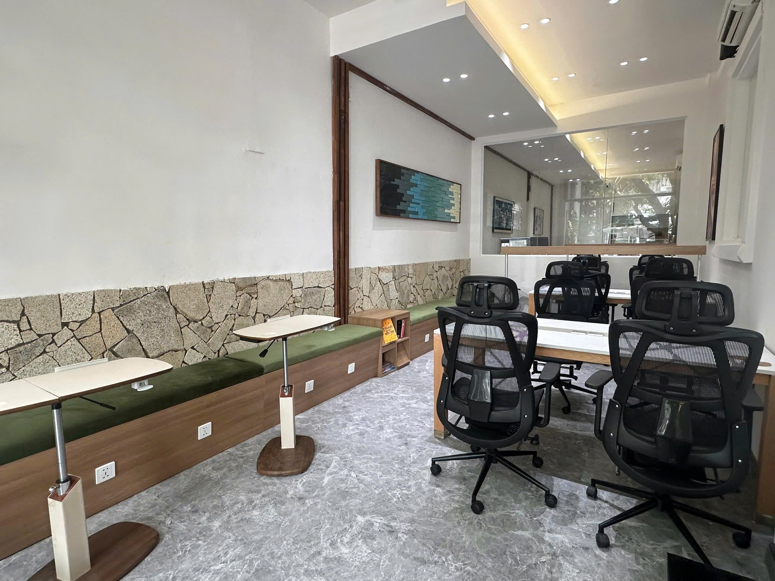 Work X interior - quiet fixed desk area