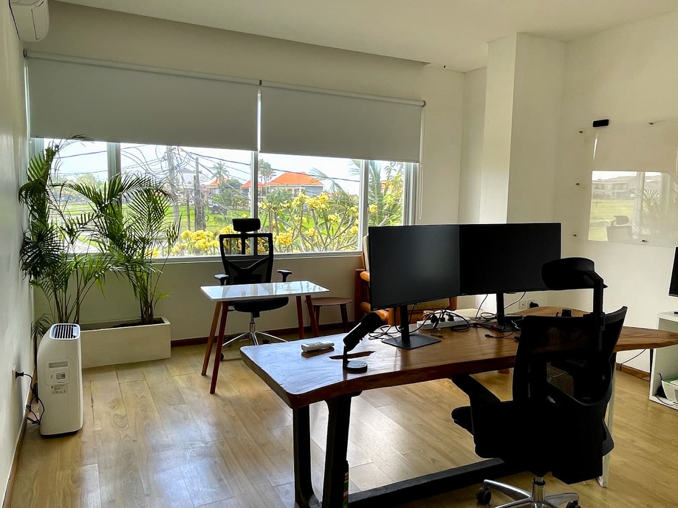 Private office with AC