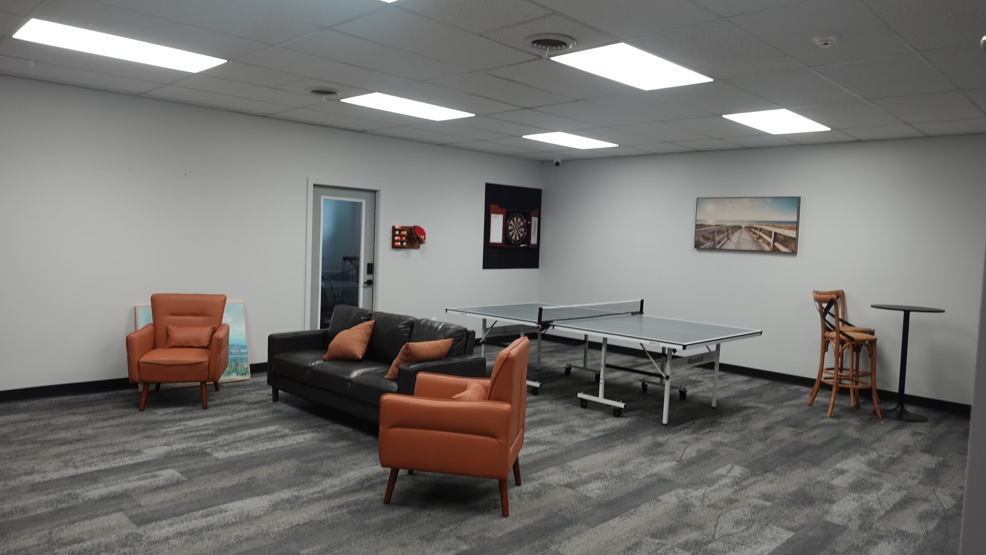 On-site Lounge