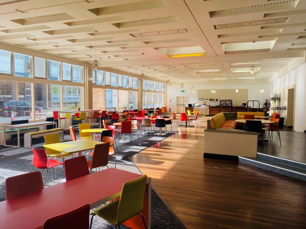 Heath Cafe - Business Lounge Heath Cafe - Business Lounge
