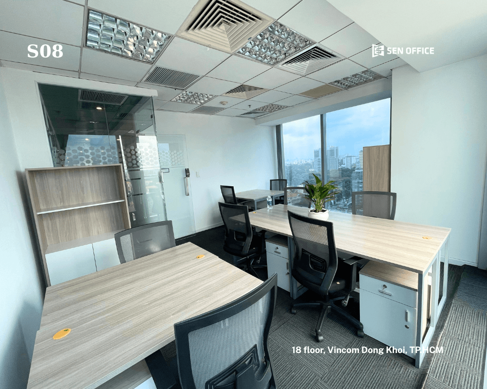 Room S08: 23.5m², 64,000,000 VND/month, 8 pax, view to Ly Tu Trong – Notre-Dame Cathedral – Hai Ba Trung Room S08: 23.5m², 64,000,000 VND/month, 8 pax, view to Ly Tu Trong – Notre-Dame Cathedral – Hai Ba Trung