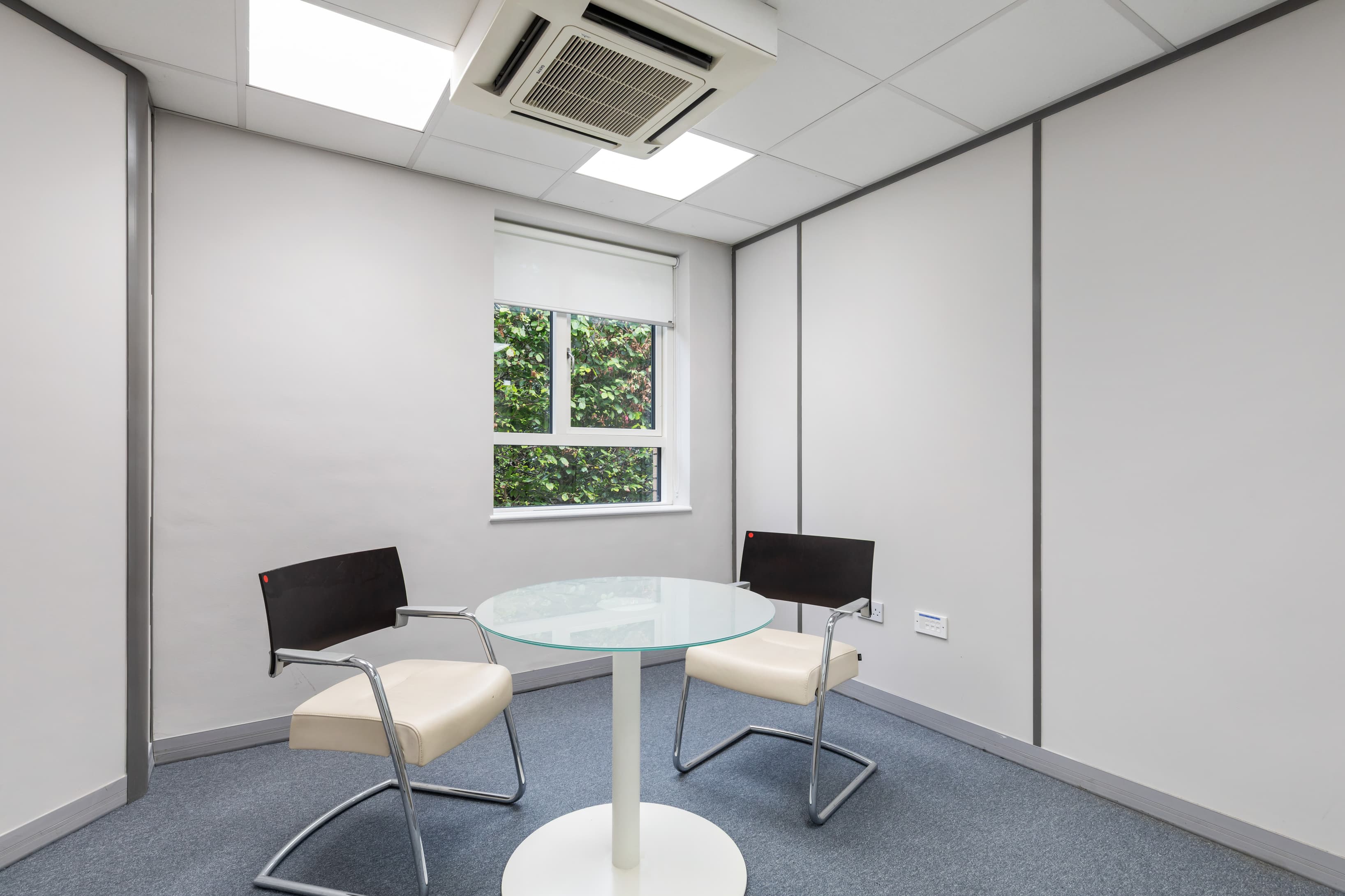 Sample Meeting Room Sample Meeting Room