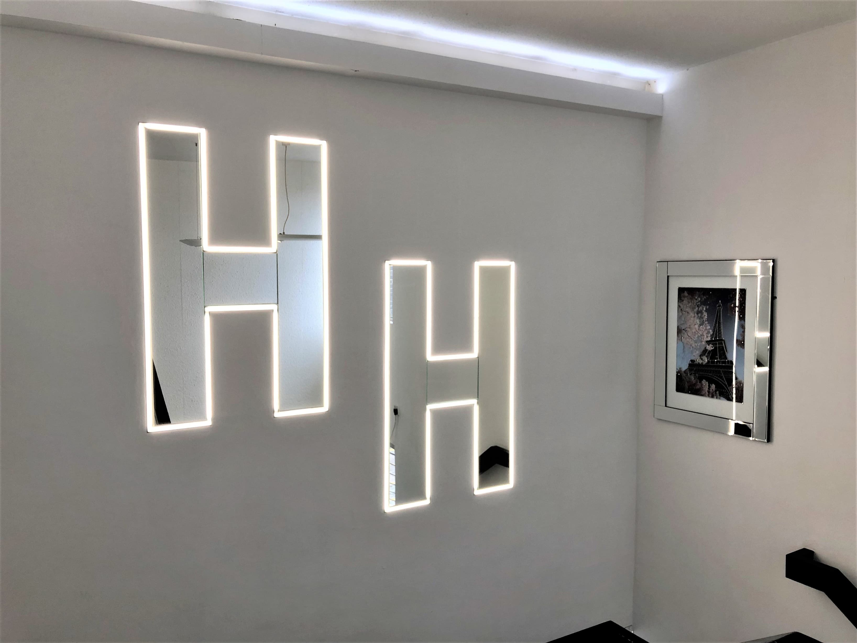 Room Wall