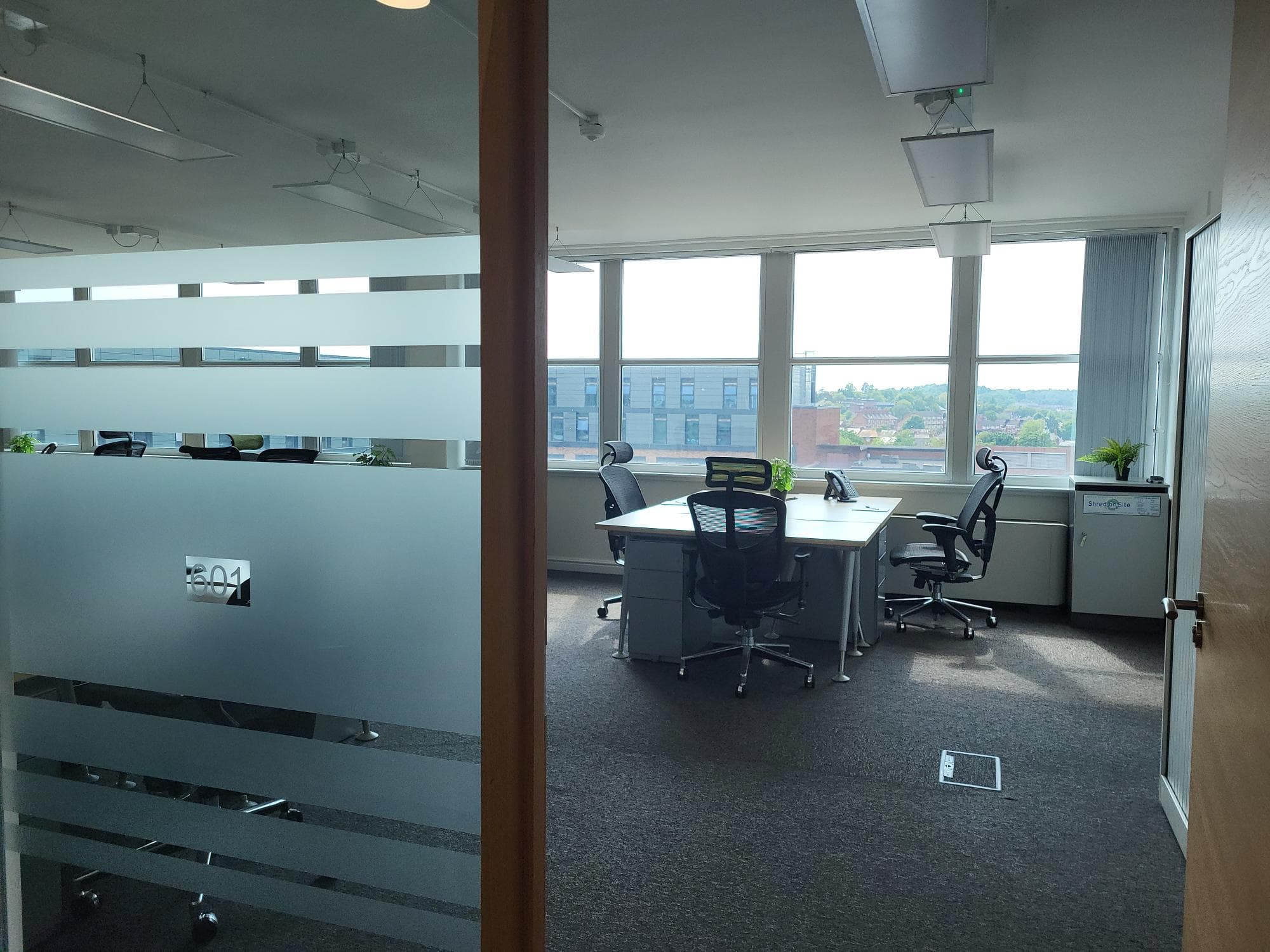 Suite 601