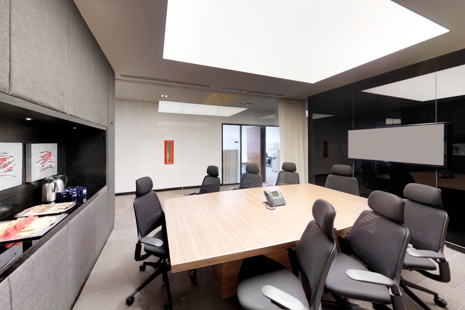 Learn about memberships designed for professionals who need access to IZA locations in Mexico.