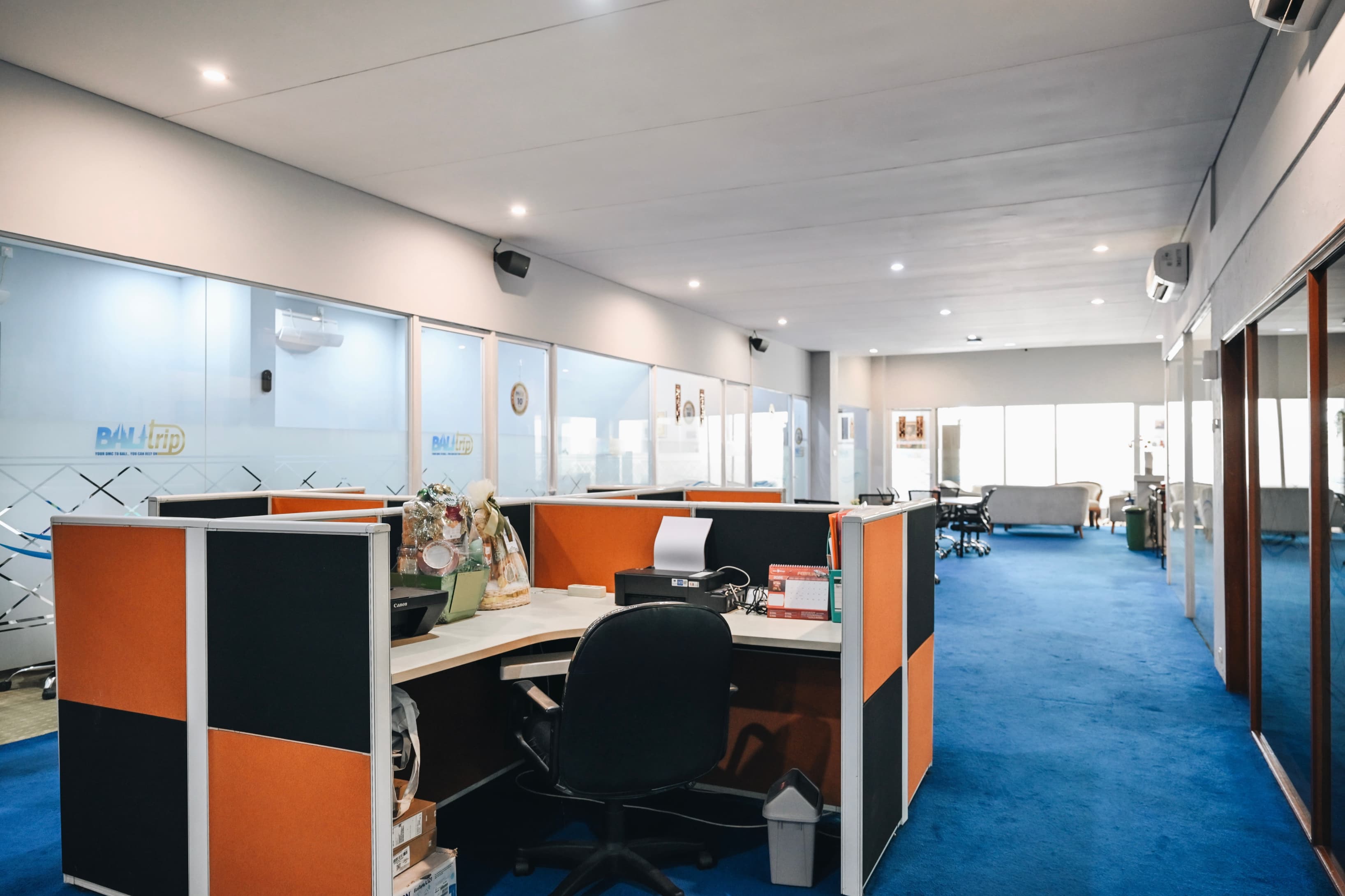 Dedicated desks co-working area 2nd floor