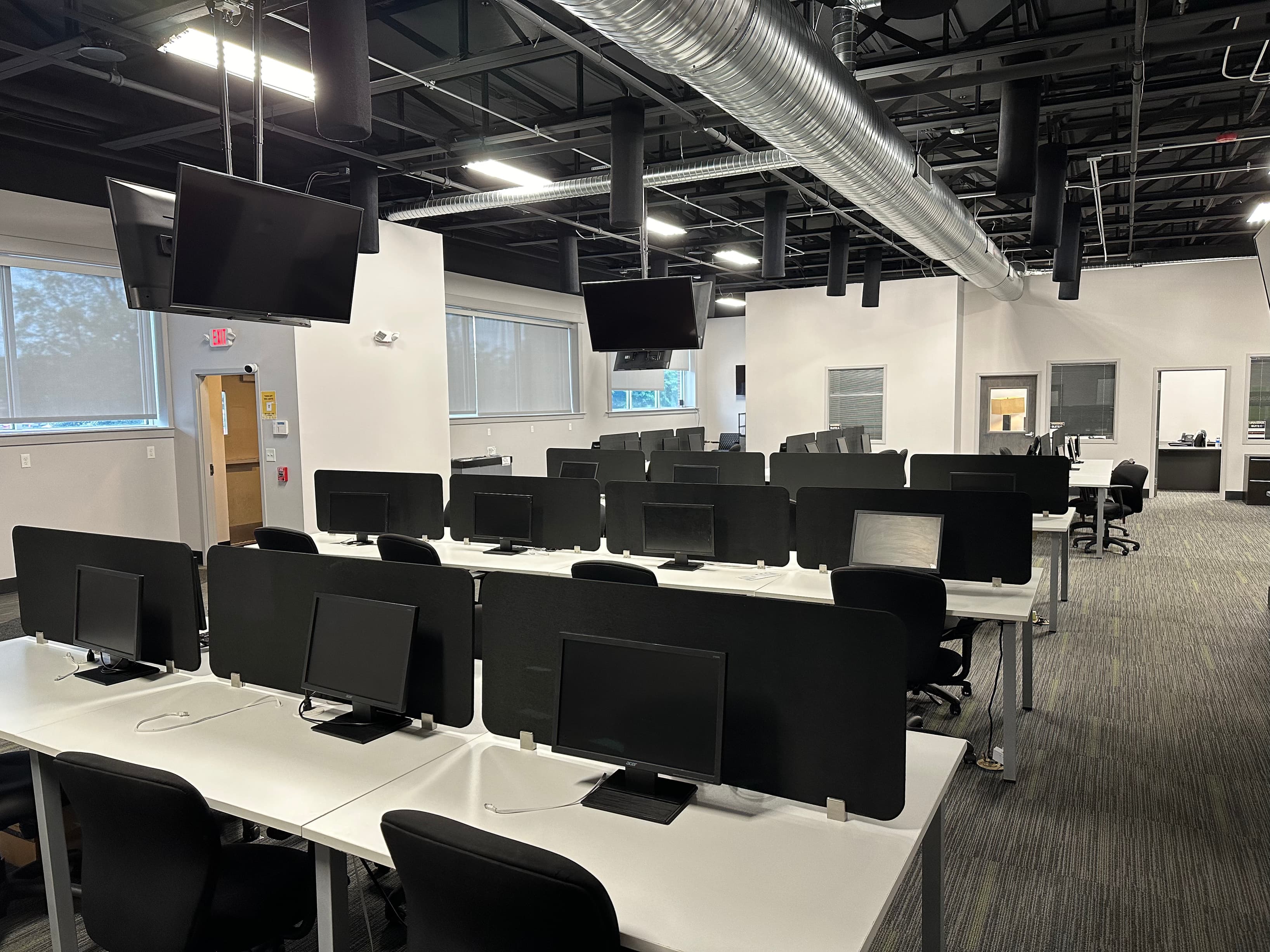 Open work area Open work area