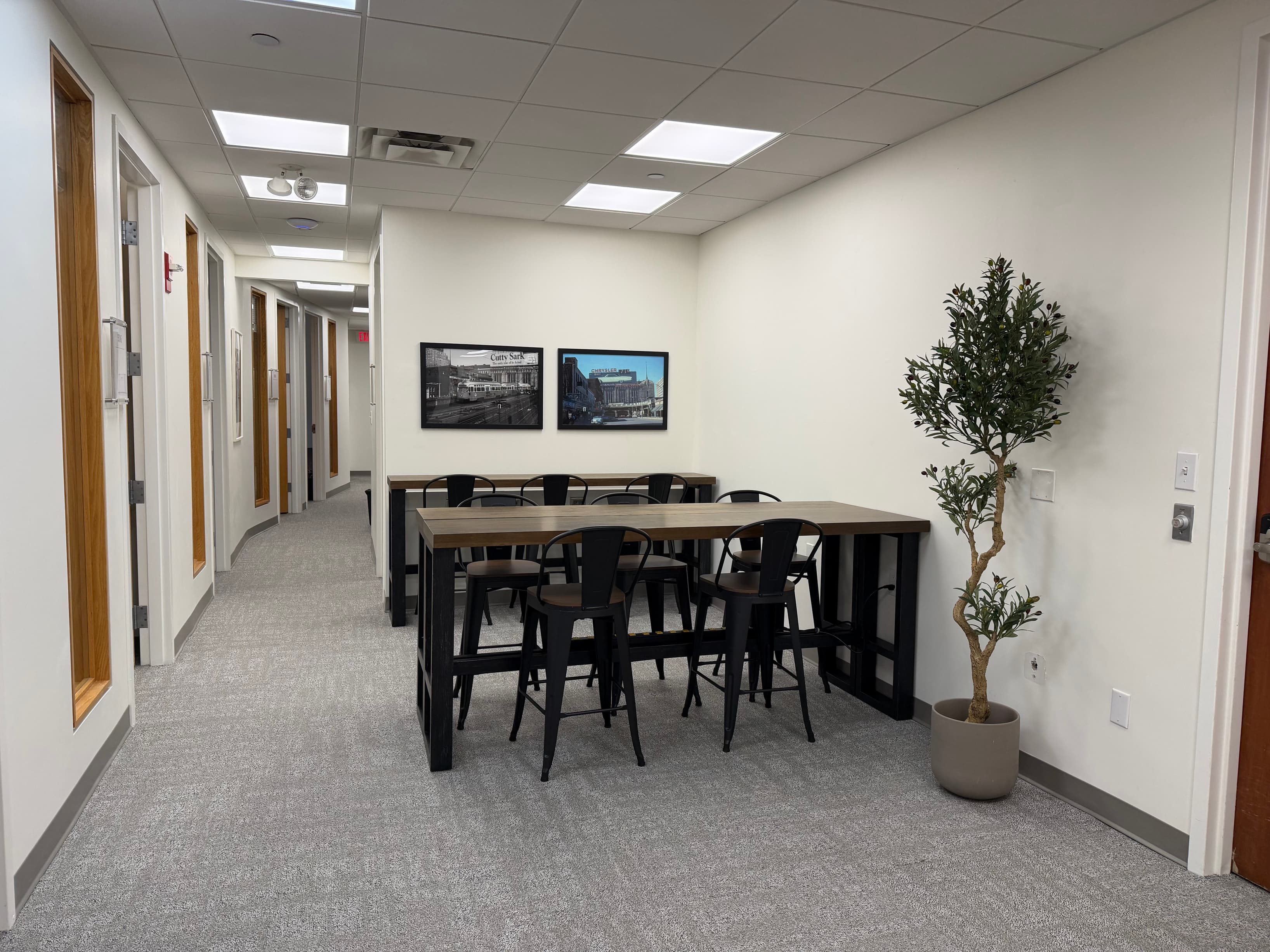 Seating area 2