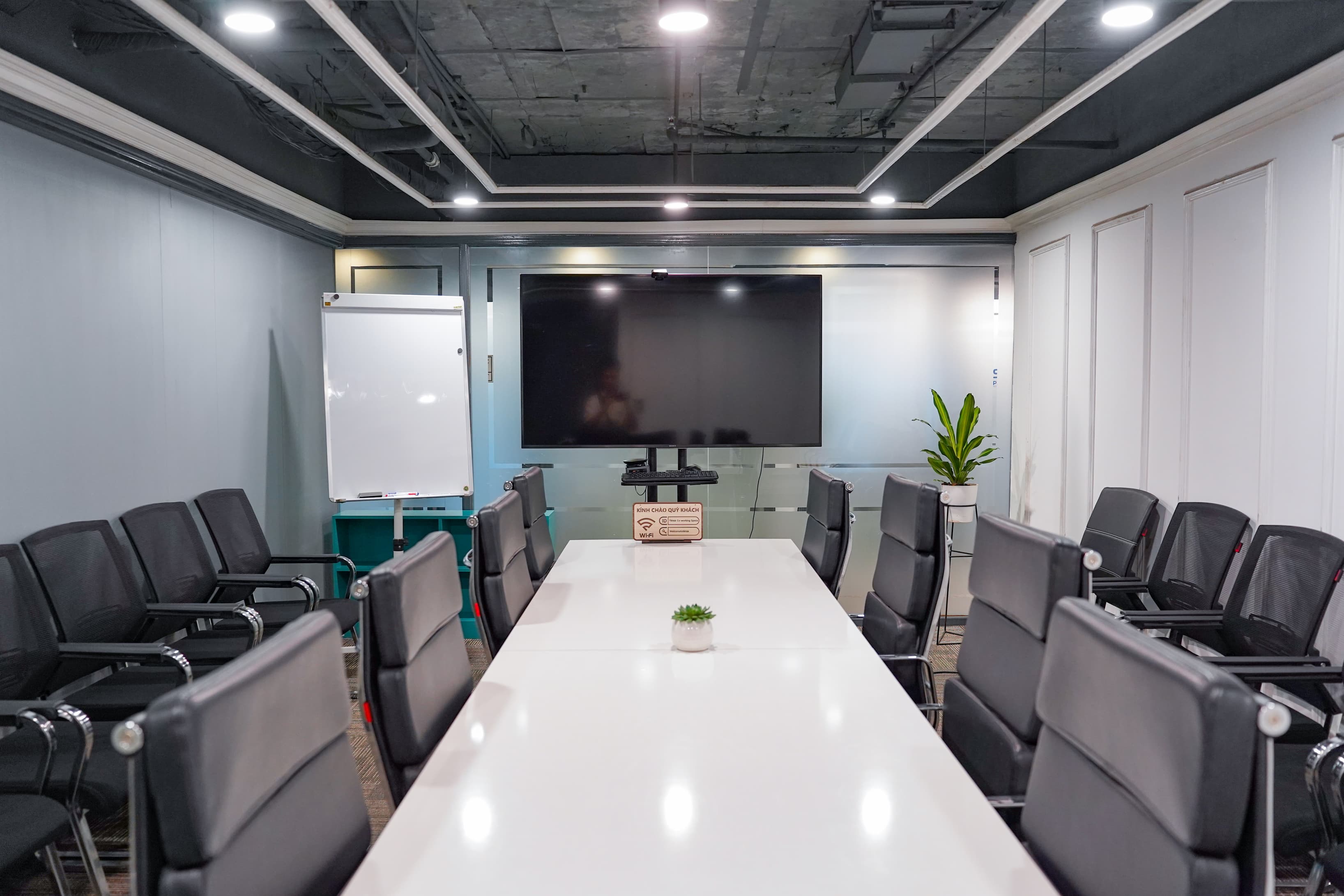 Large Meeting Room