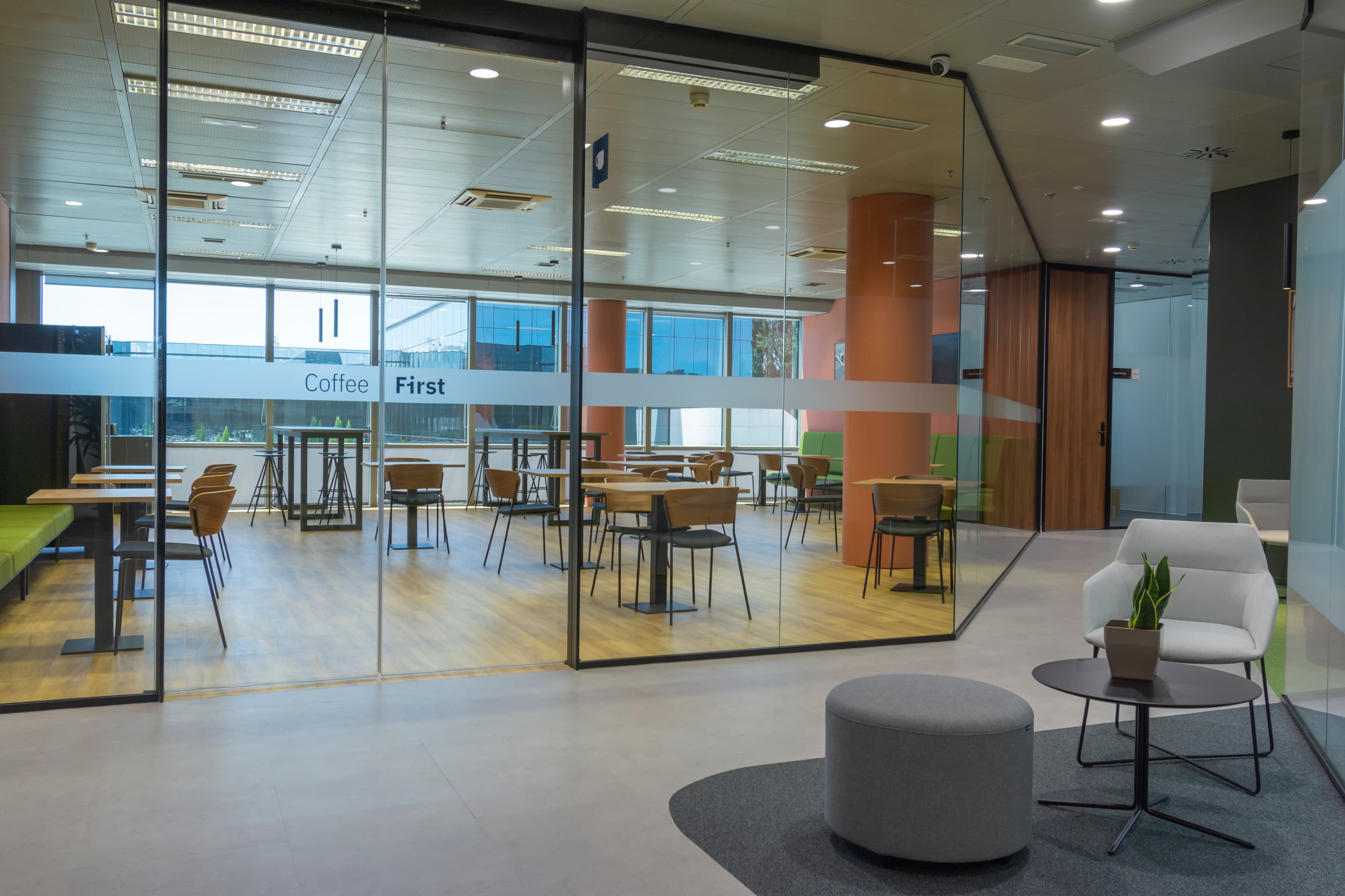 Common kitchen and lounge area