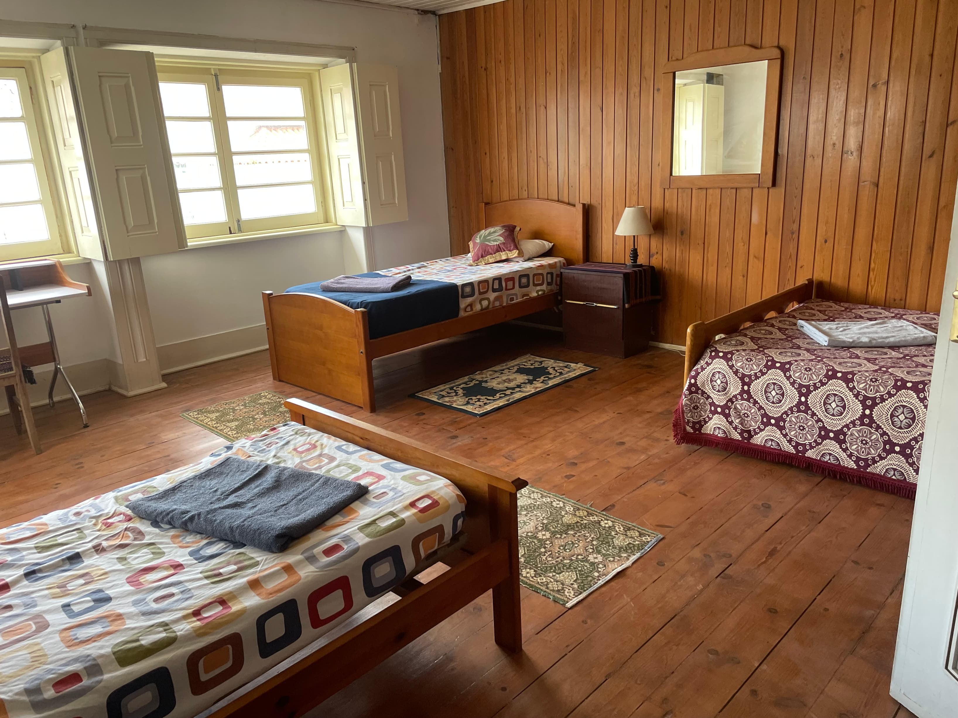 shared room shared room
