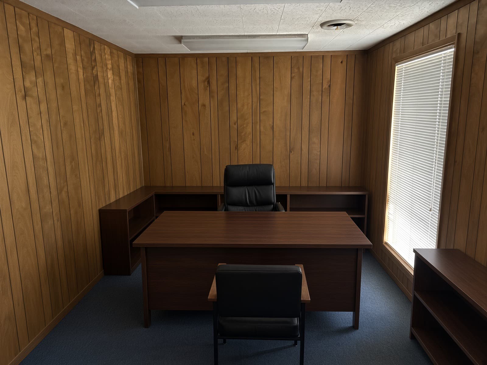 Office room with window facing towards brodway Office room with window facing towards brodway