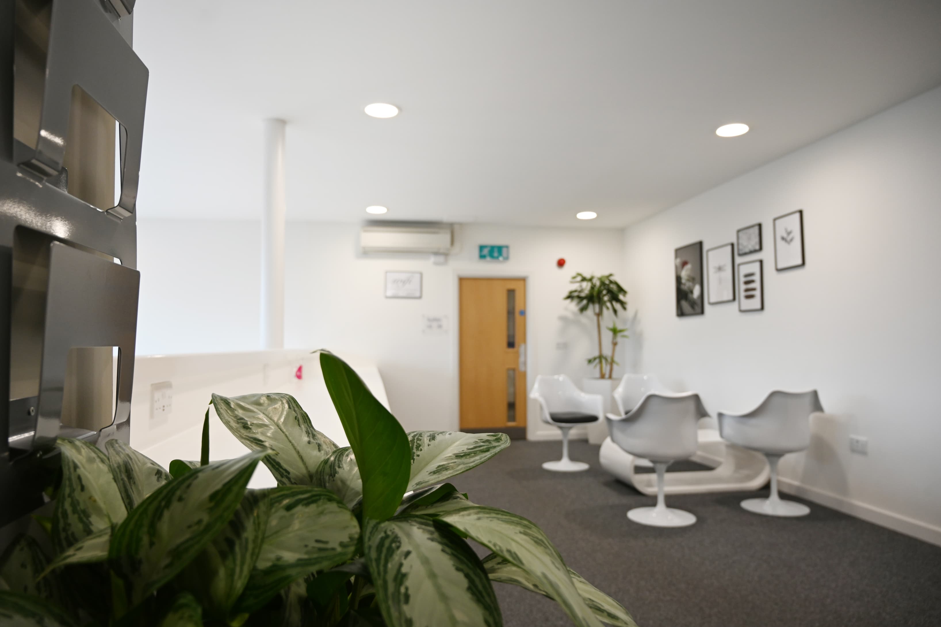 Break Out Hot Desk Area Break Out Hot Desk Area