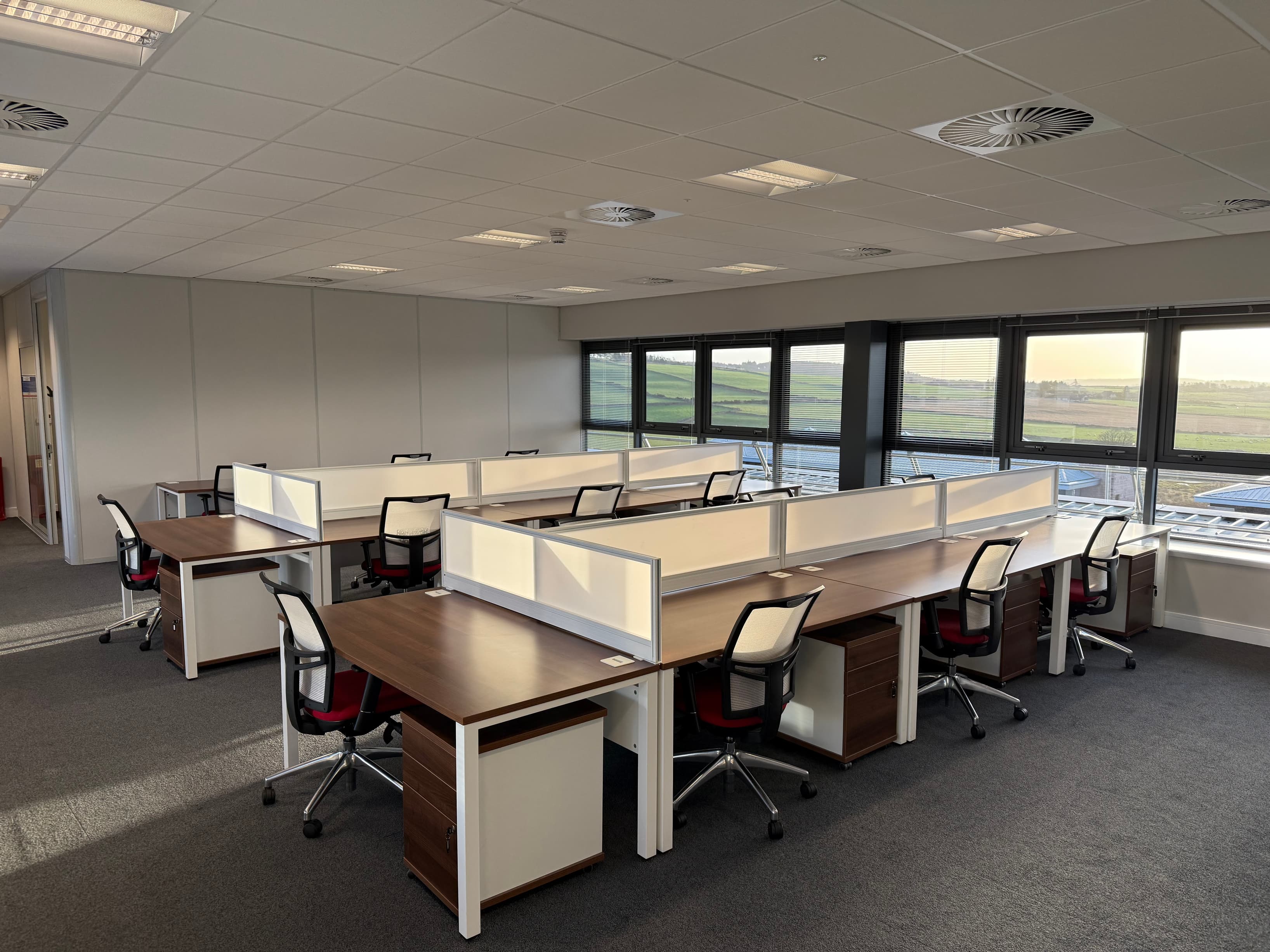 Large Open Plan Office Large Open Plan Office