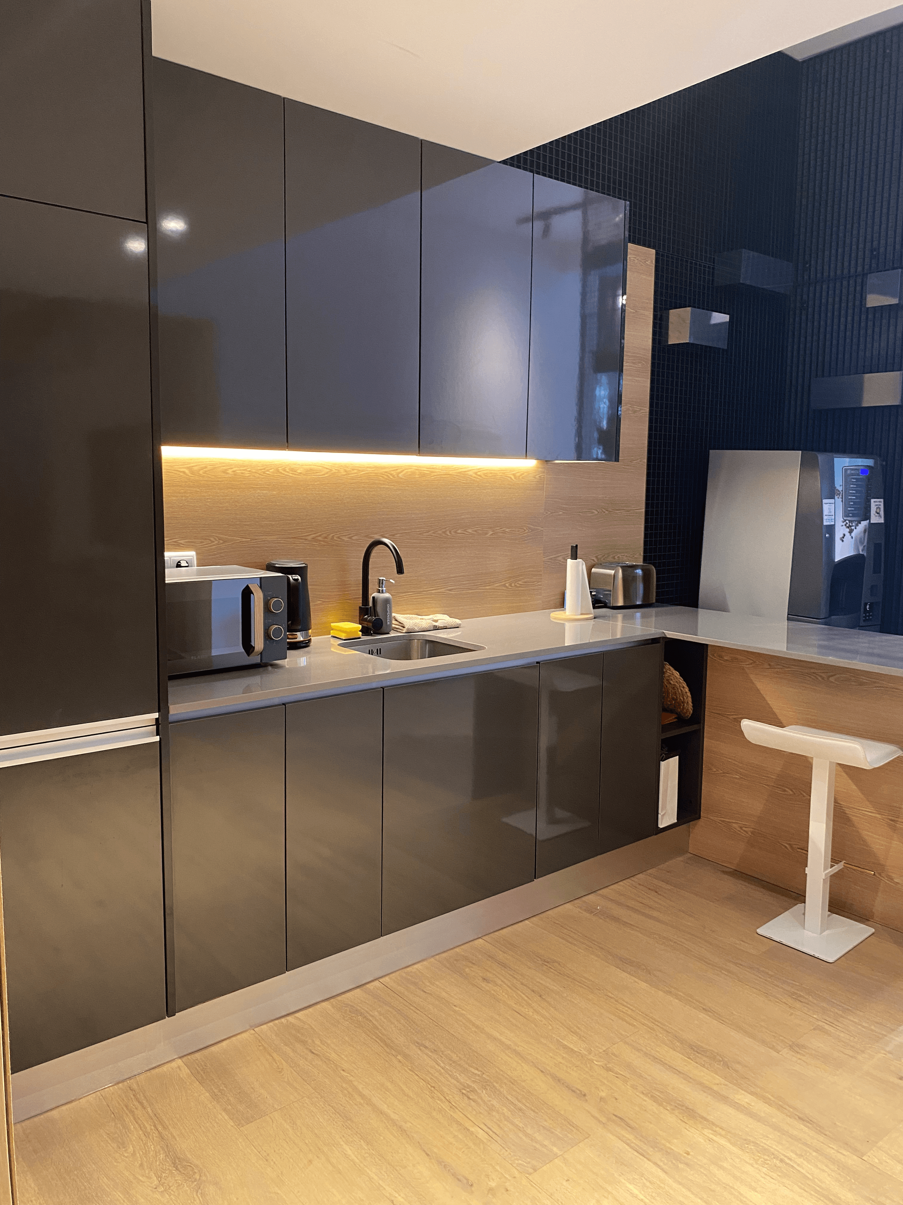Ground-floor - Kitchen