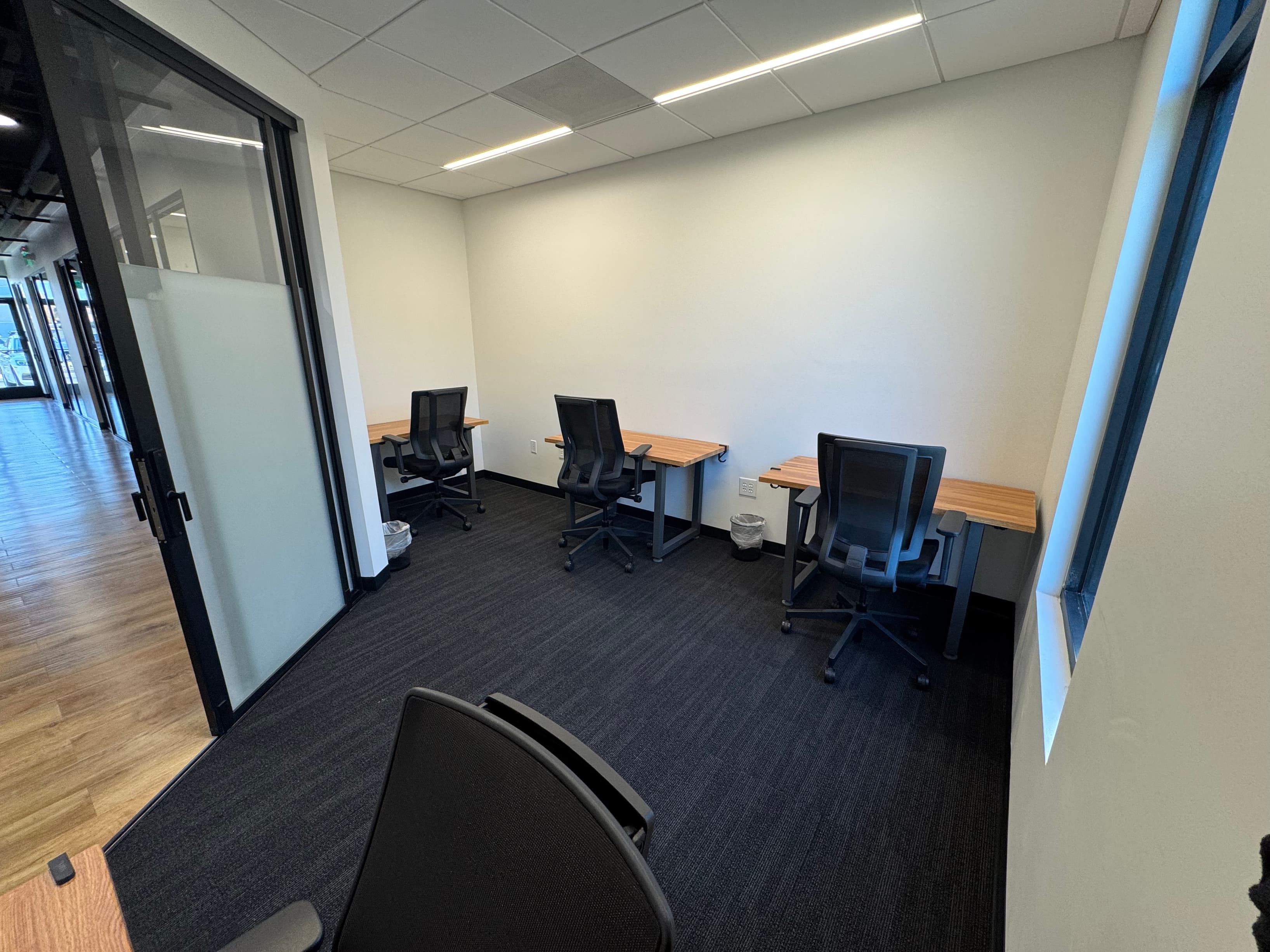 Exterior 4p Private Office Exterior 4p Private Office