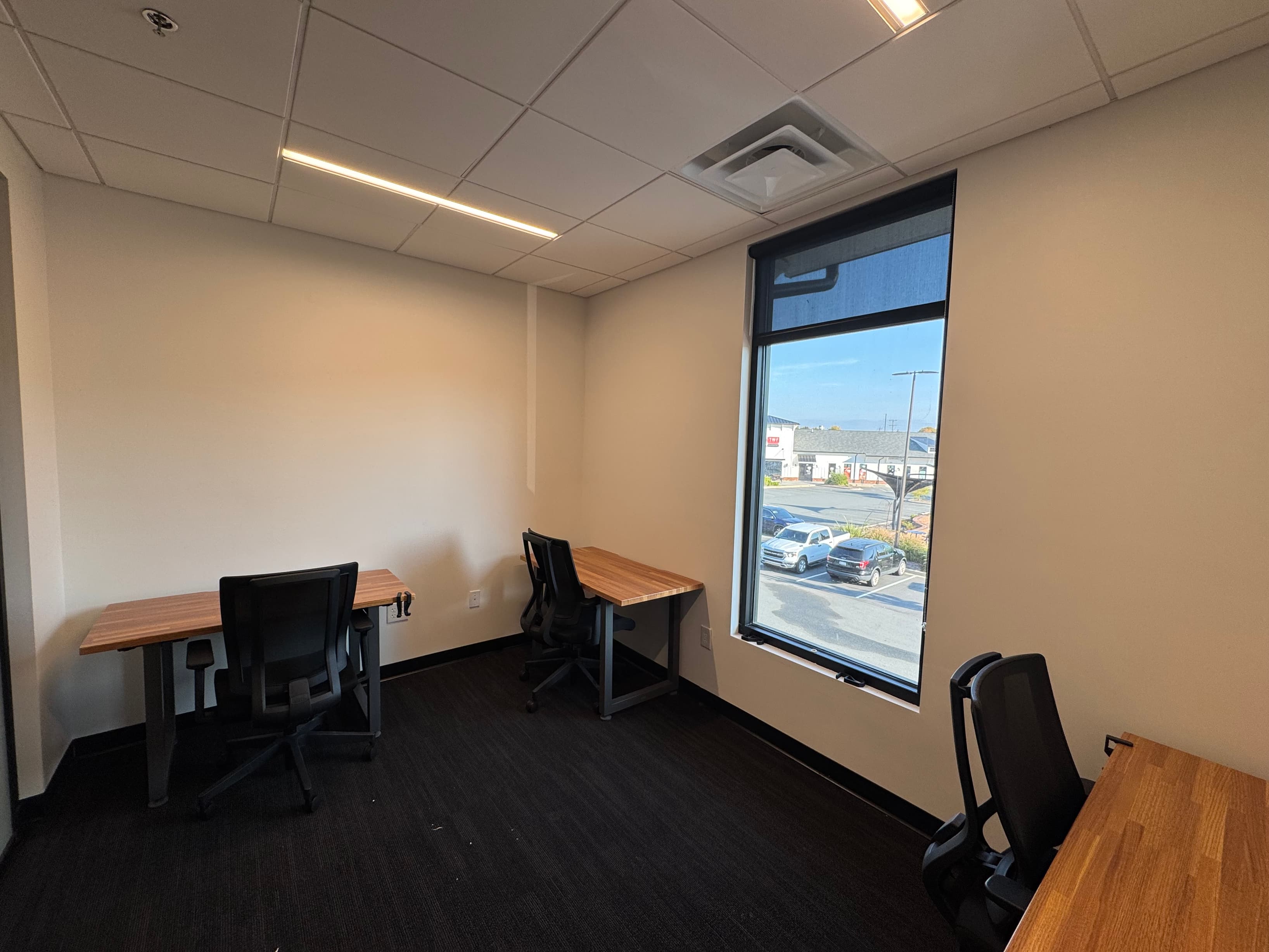 Exterior 4p Private Office Exterior 4p Private Office