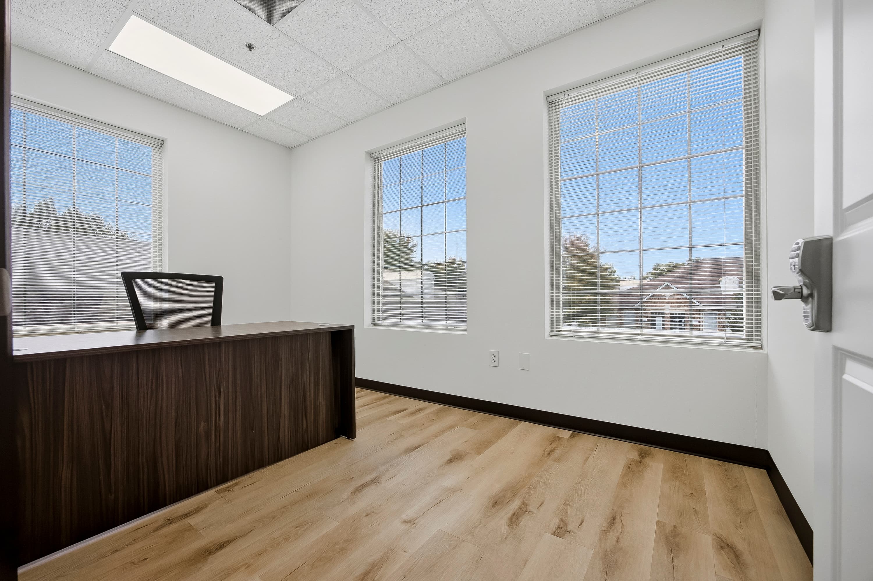 medium office