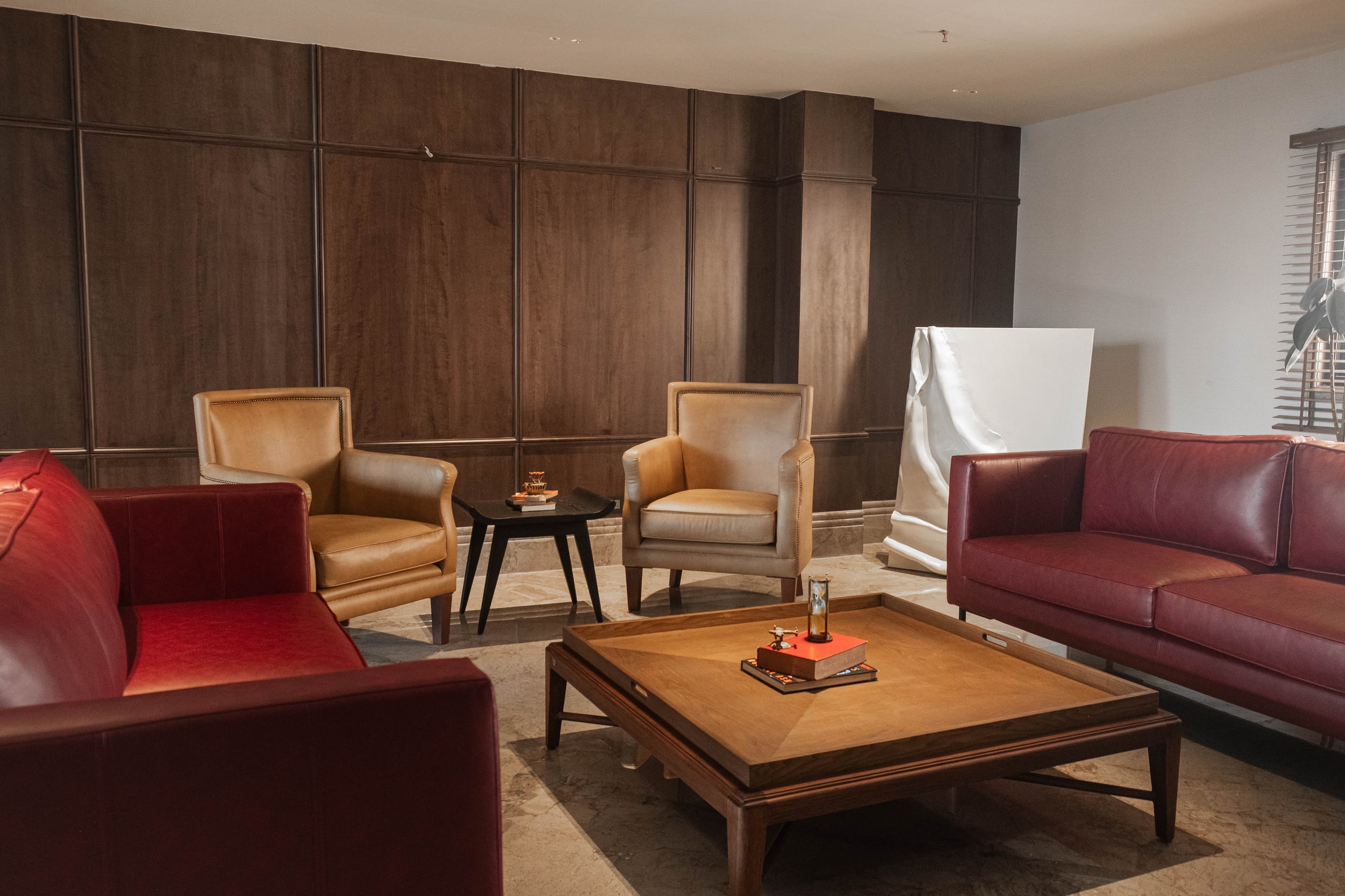 Business Lounge Business Lounge