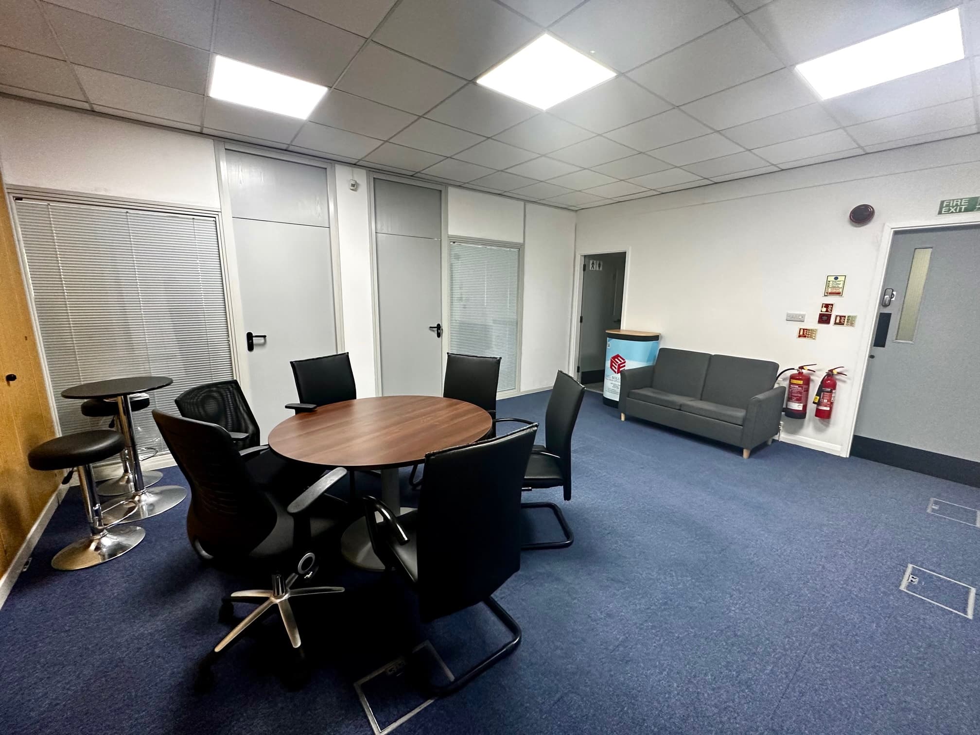 Waiting Area Waiting Area