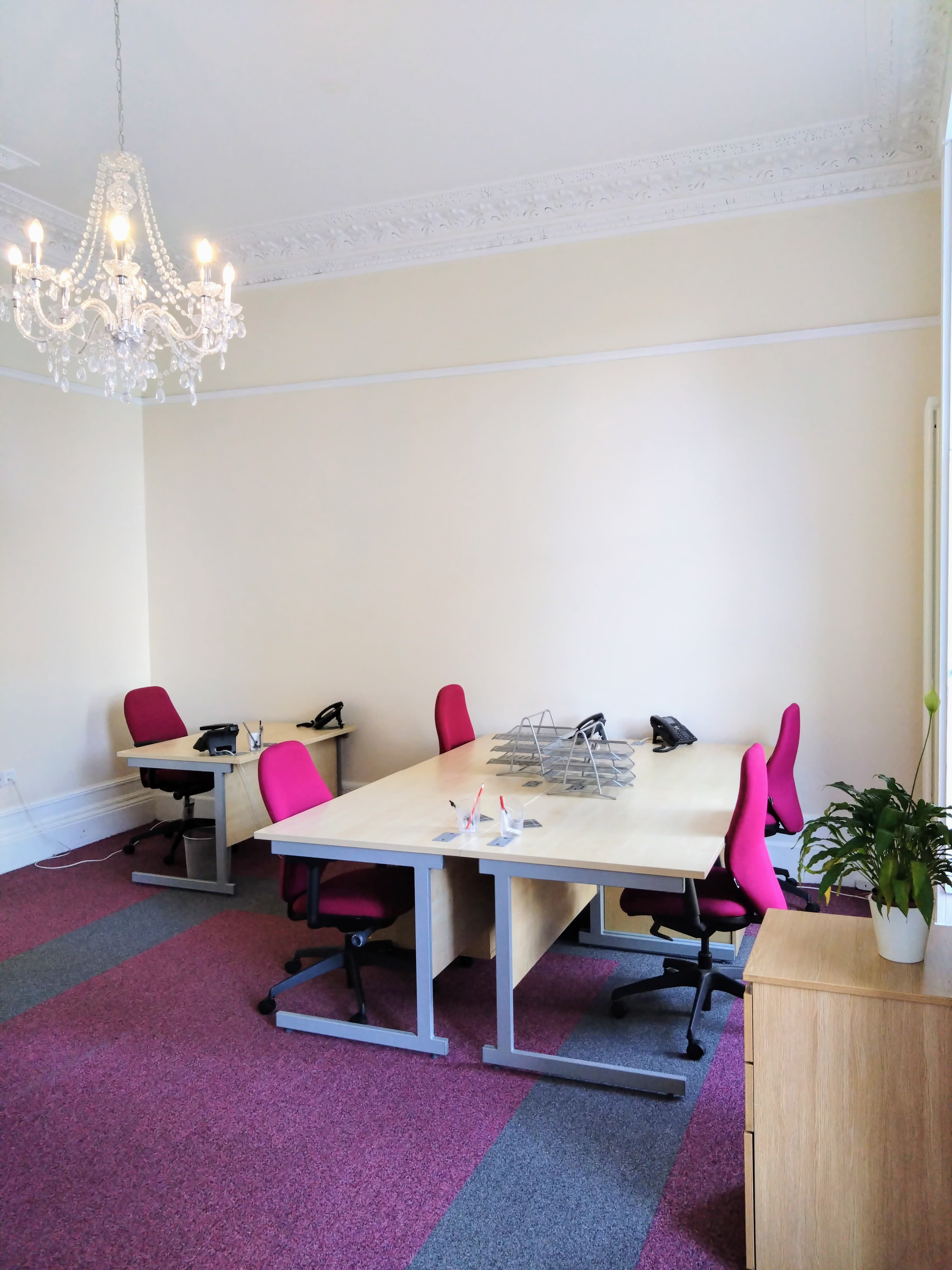 8-10 person Ground Floor Furnished 