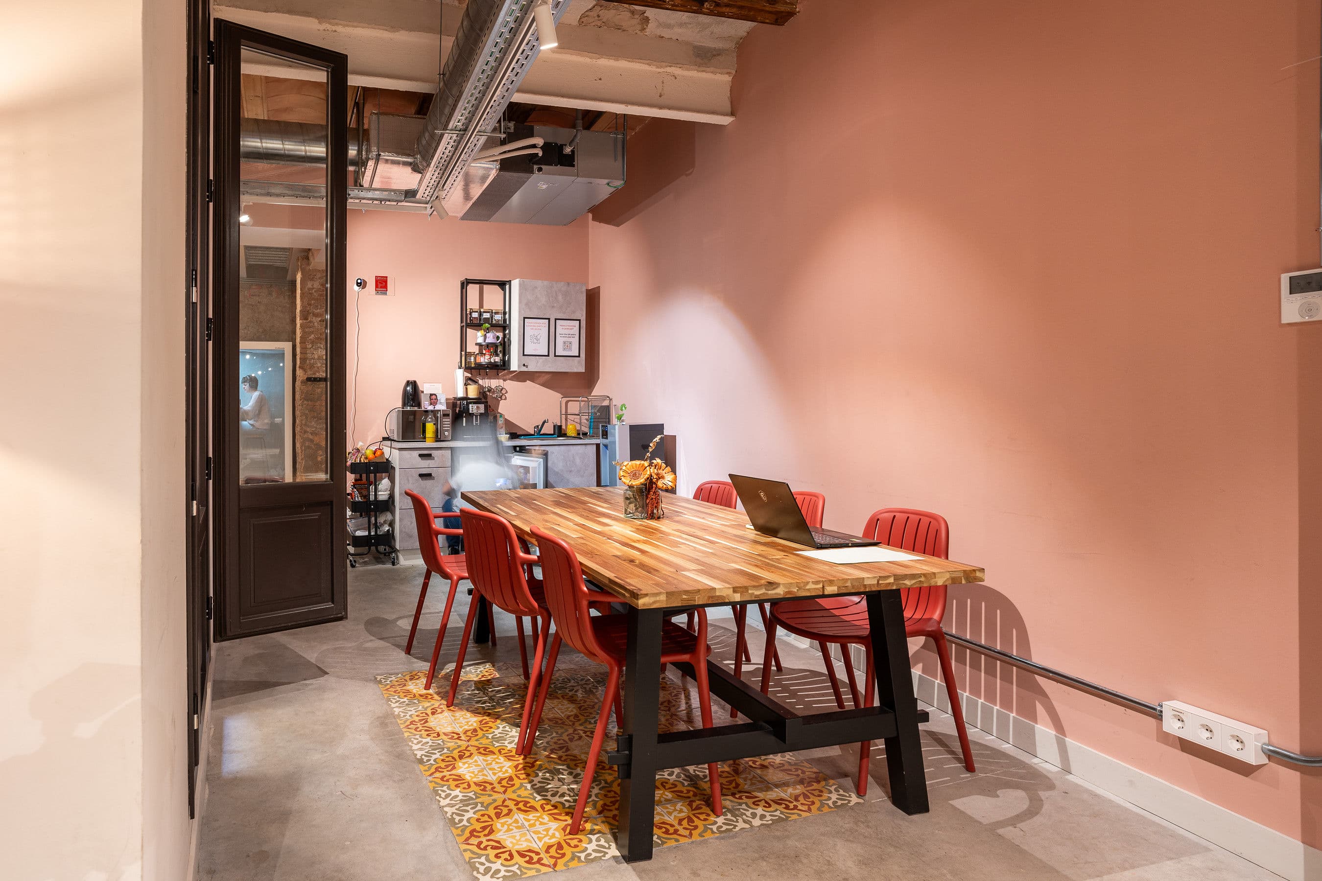 Kichenette Kichenette