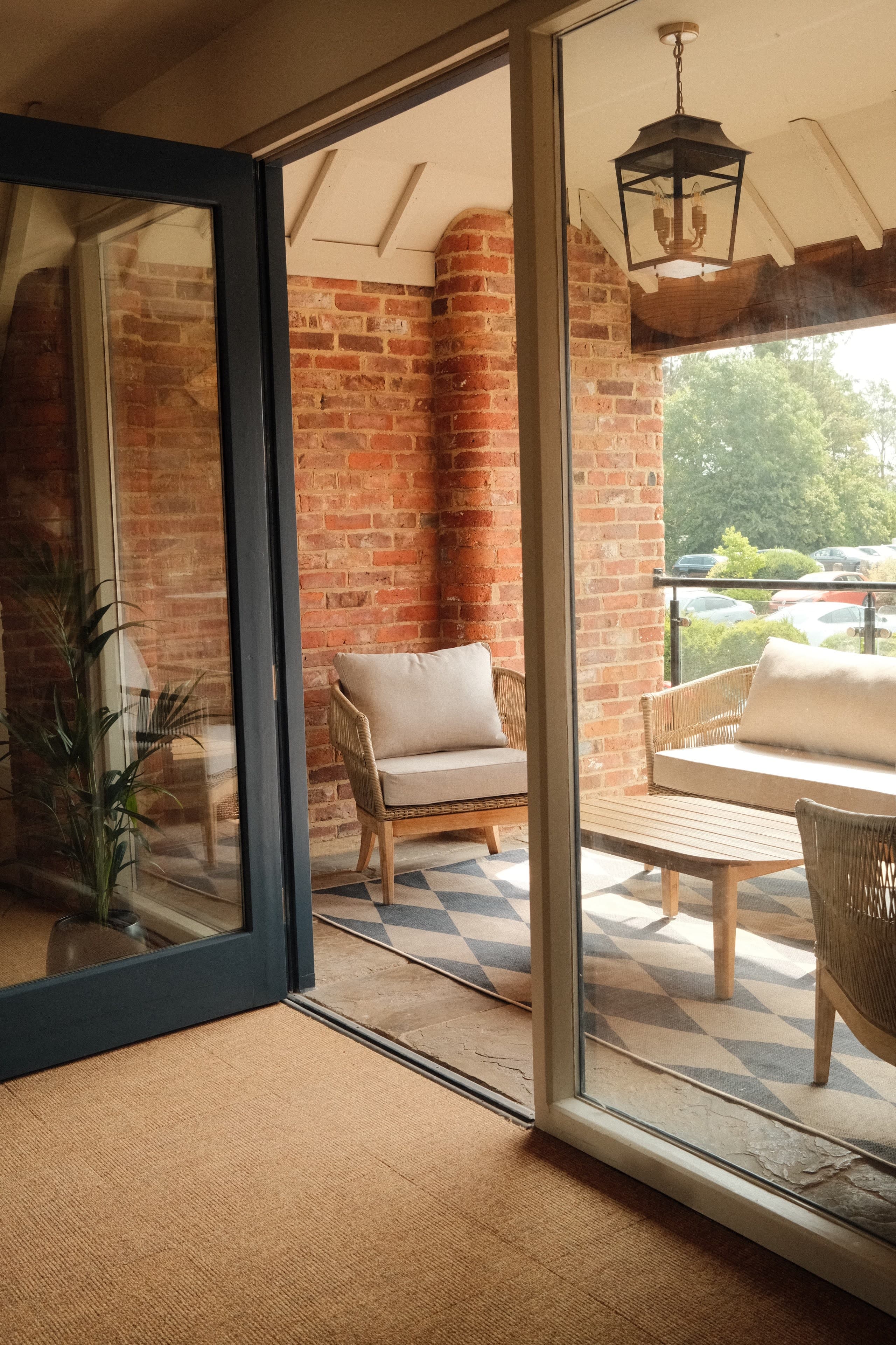 Outdoor terrace 