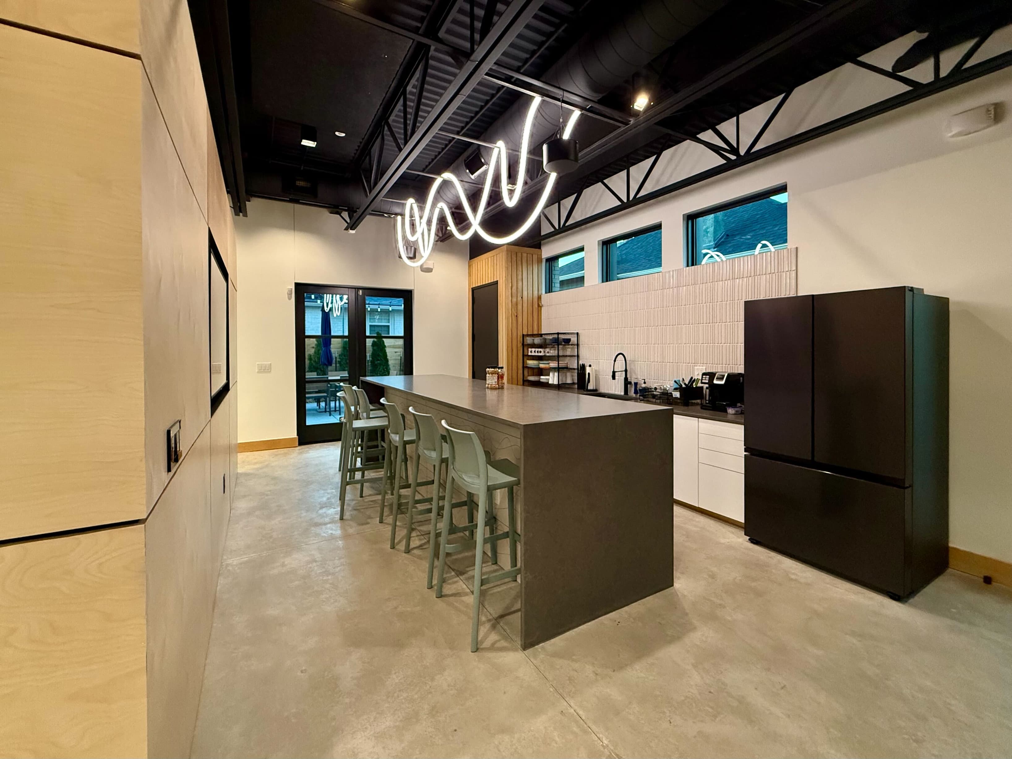 Lounge / Kitchen
