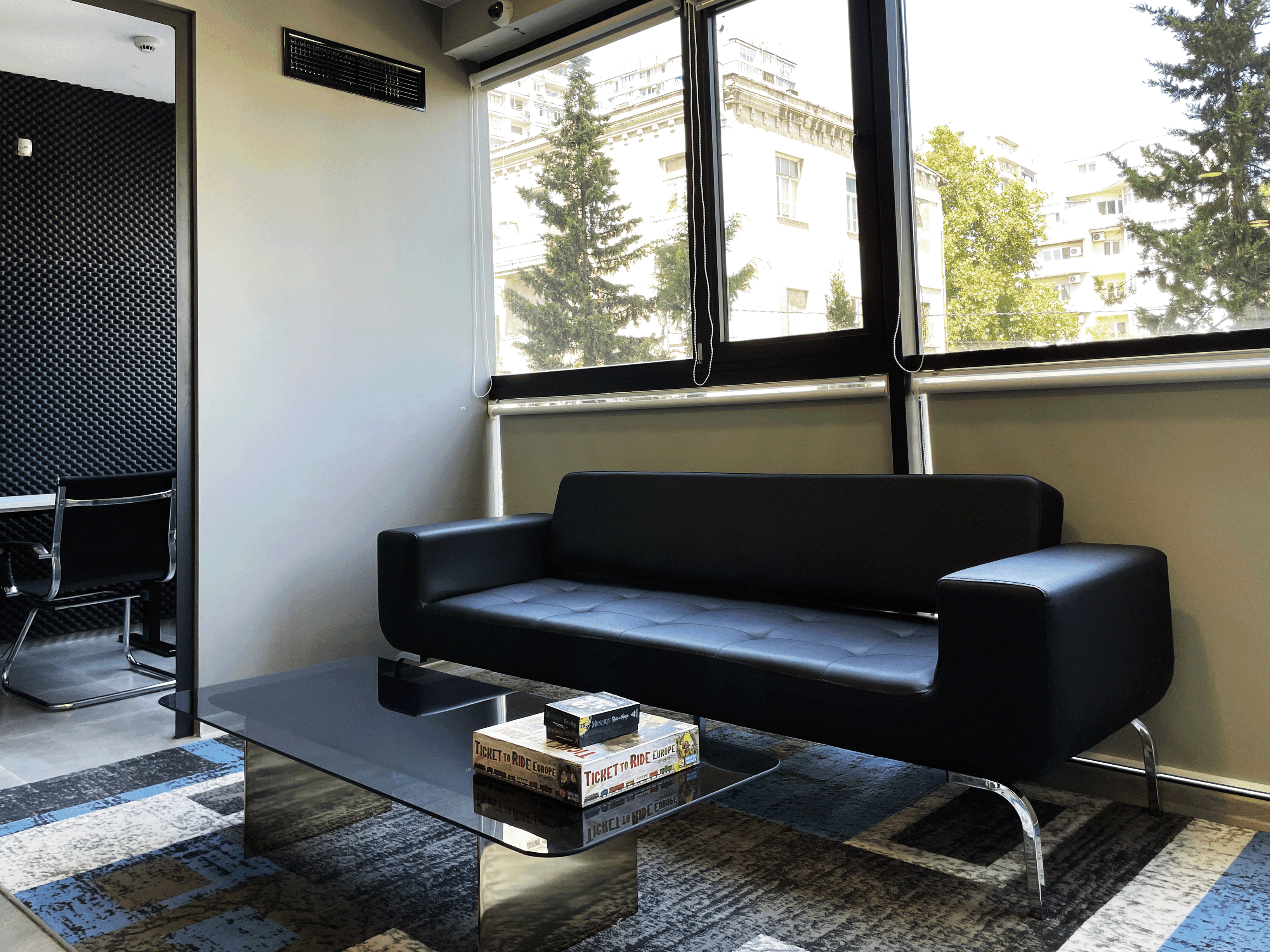 Lounge Area Lounge Area