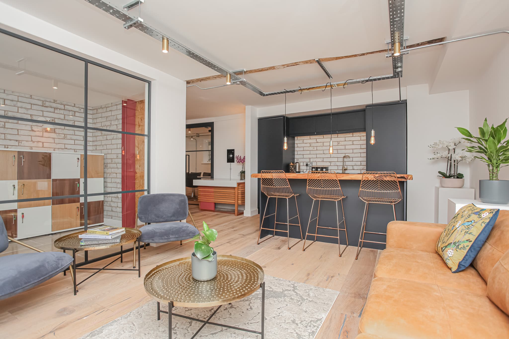 Breakout area and kitchen