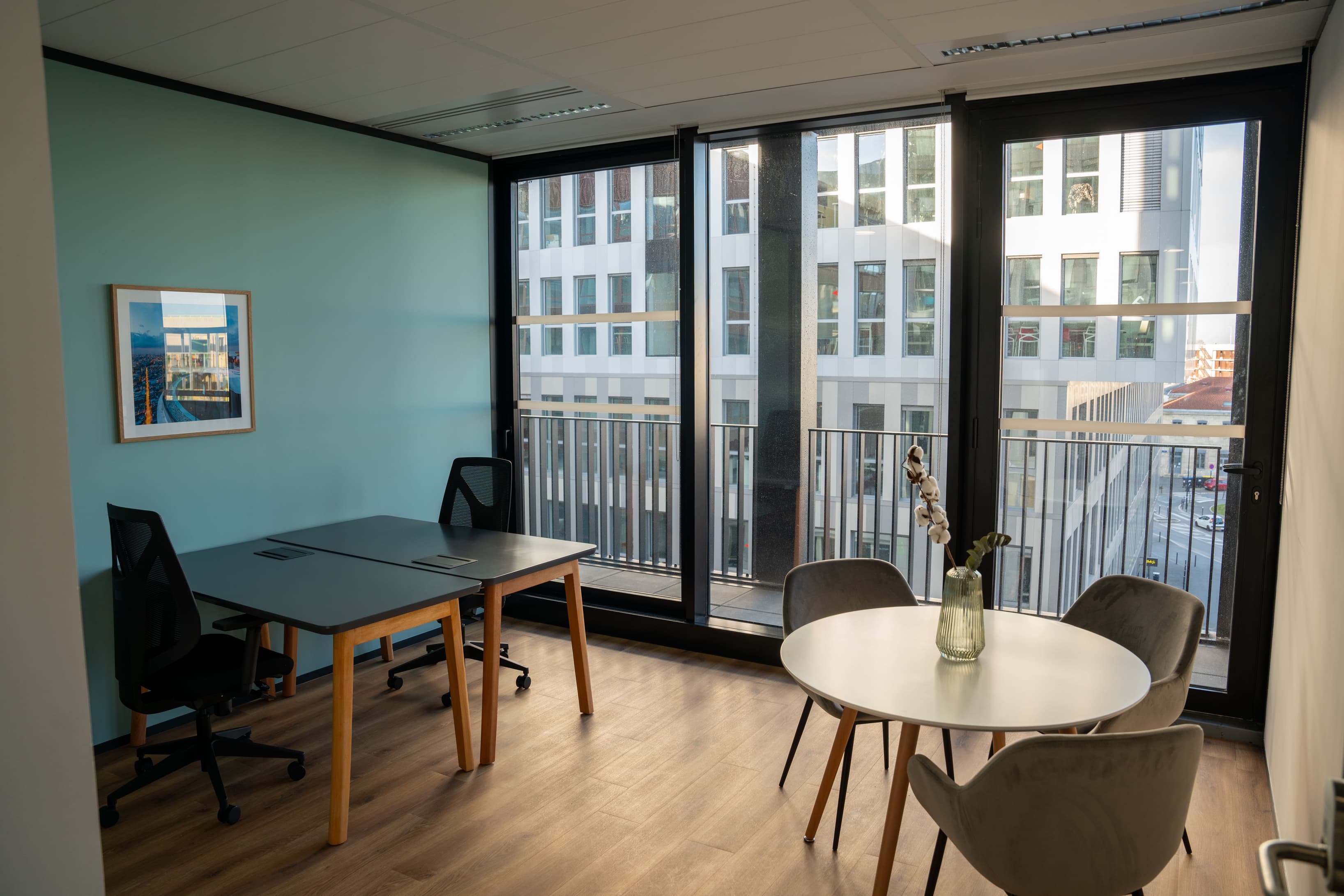 bureau pour 3 à 4 personnes bureau pour 3 à 4 personnes