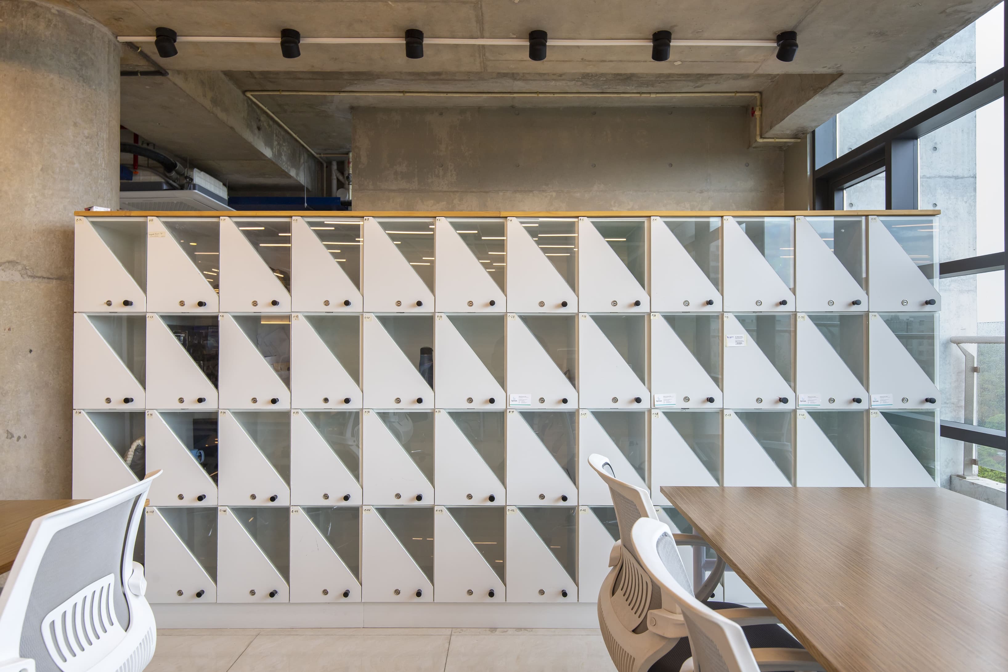 Lockers Lockers