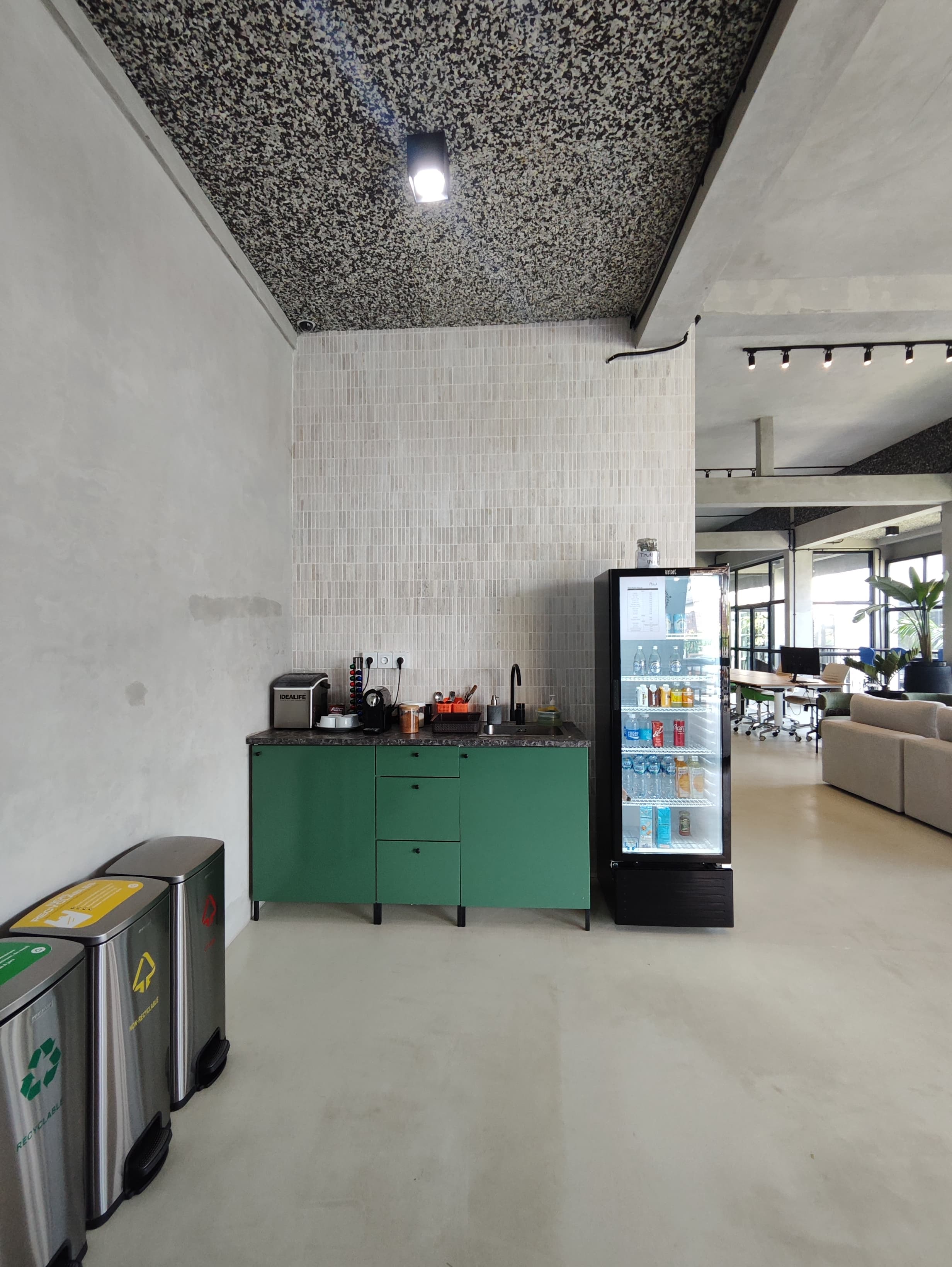 FreeFLOW Member's Kitchen