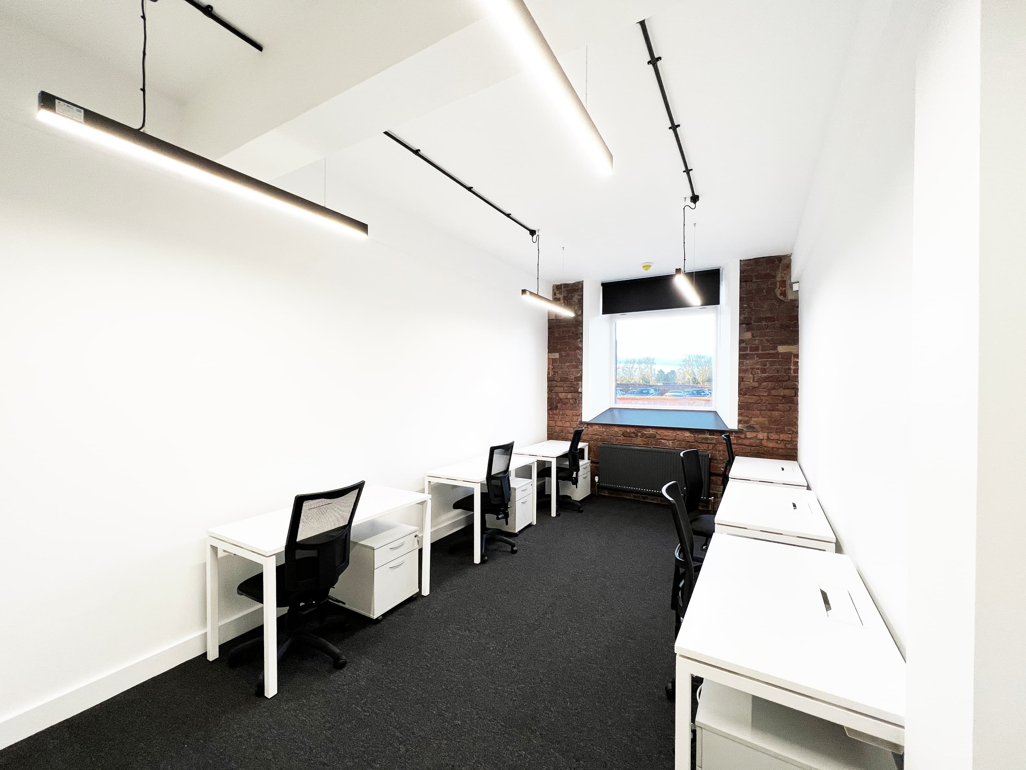 Ground floor furnished offices