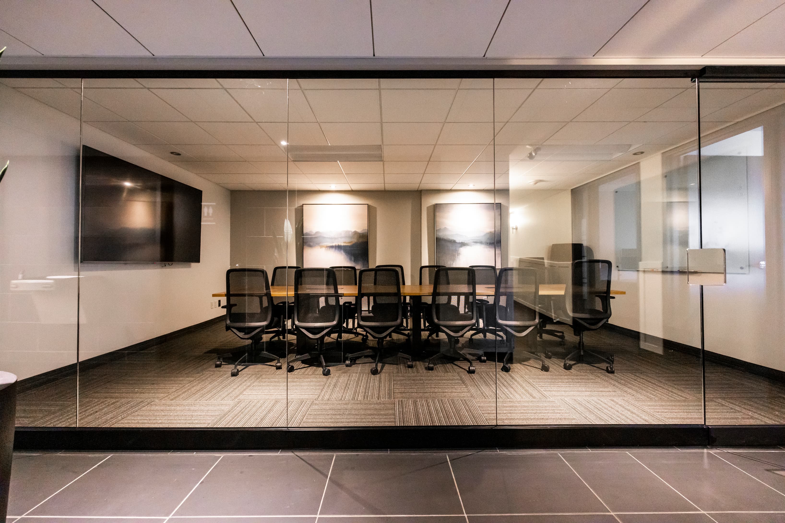 Salle 110 Conference room