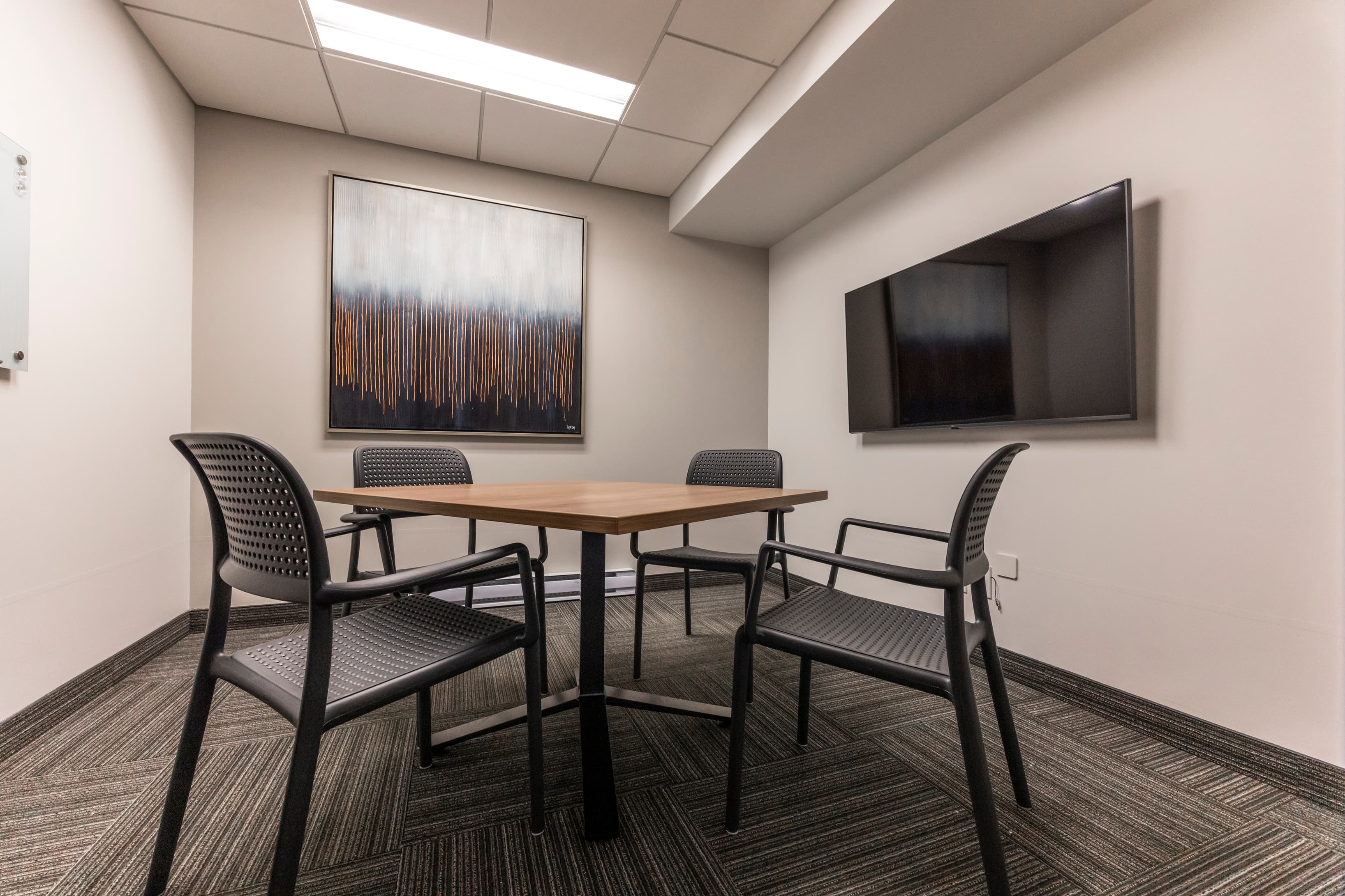 Salle 122 Meeting Room