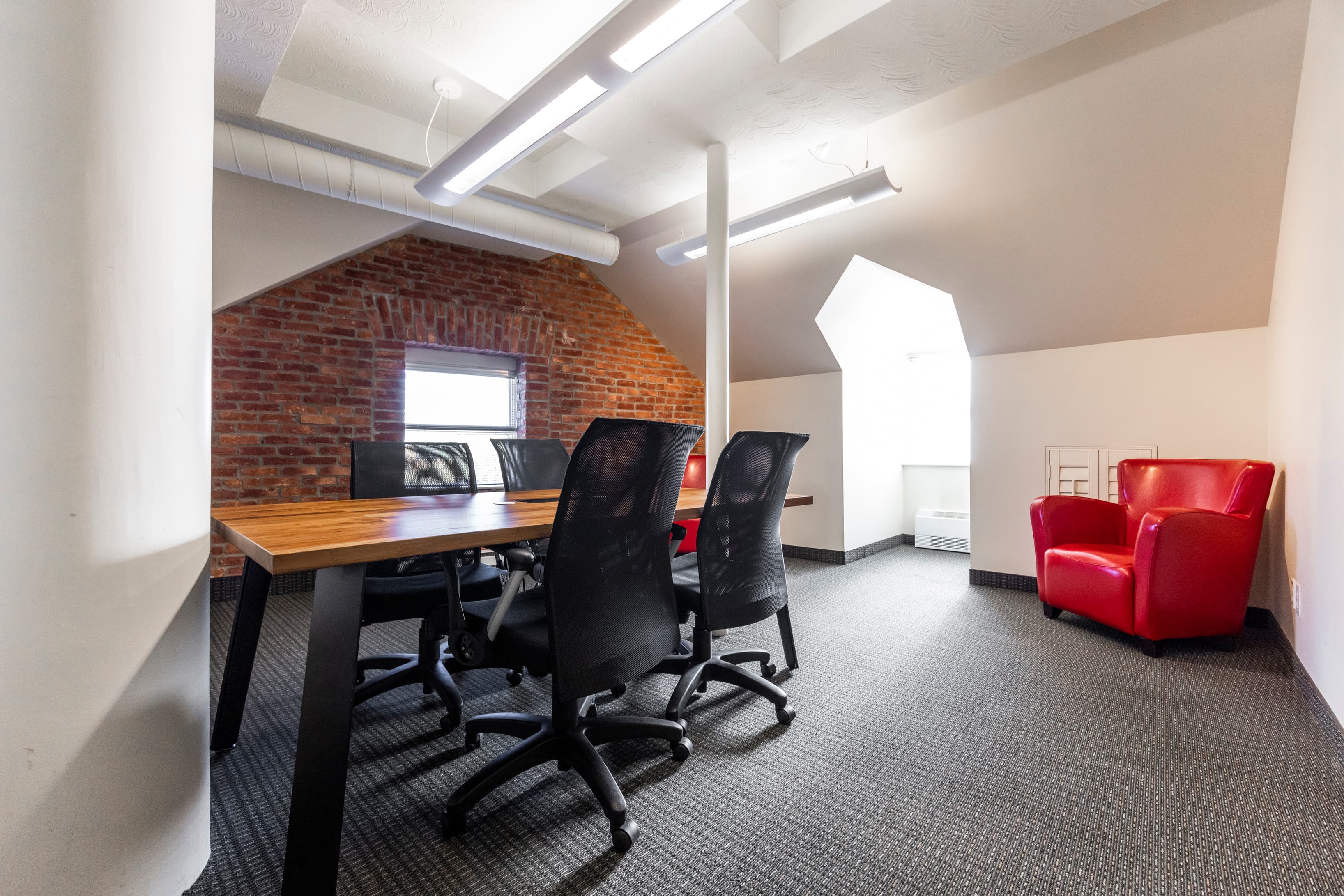 Salle 317 Conference room