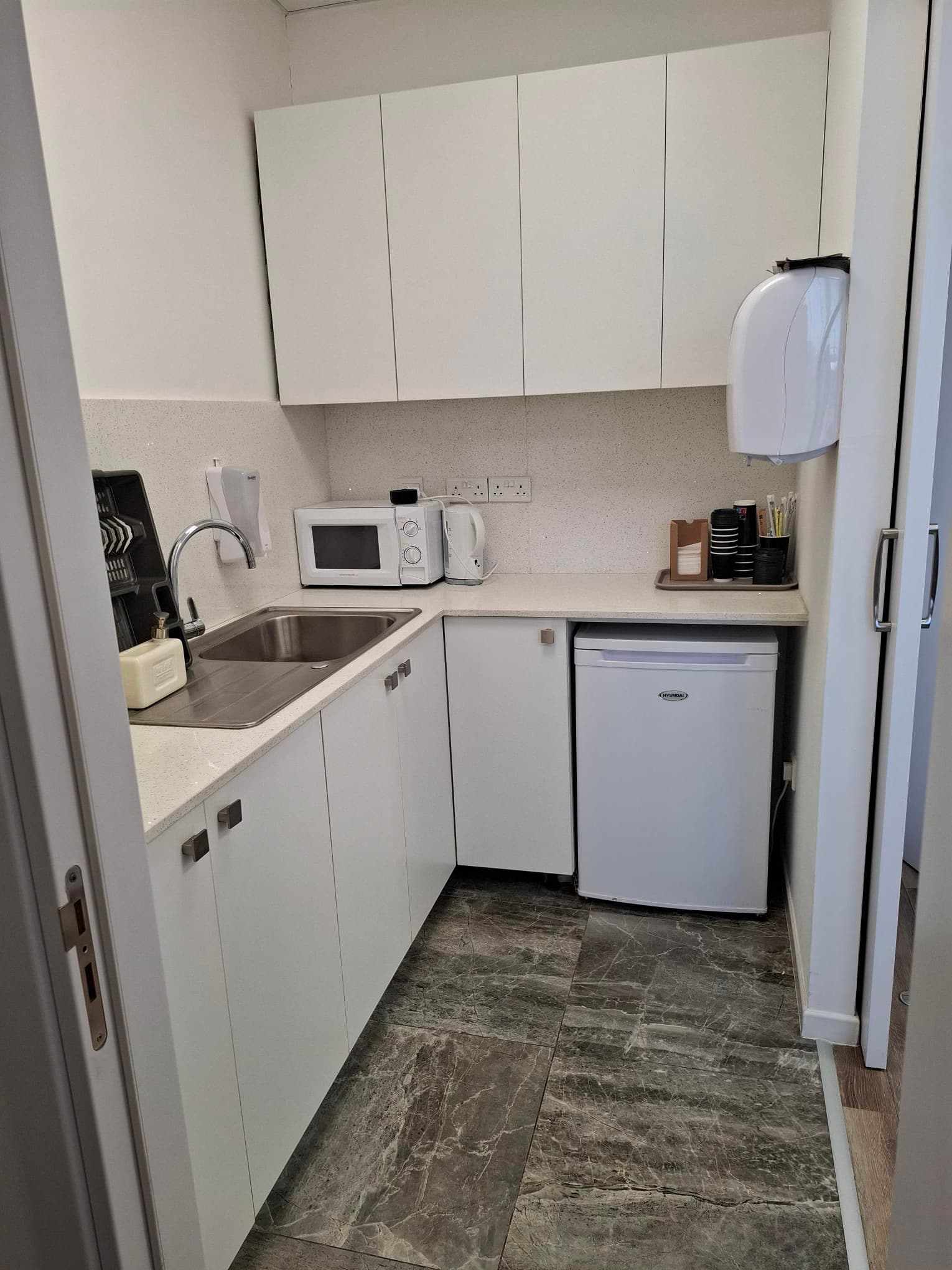 Kitchen 207