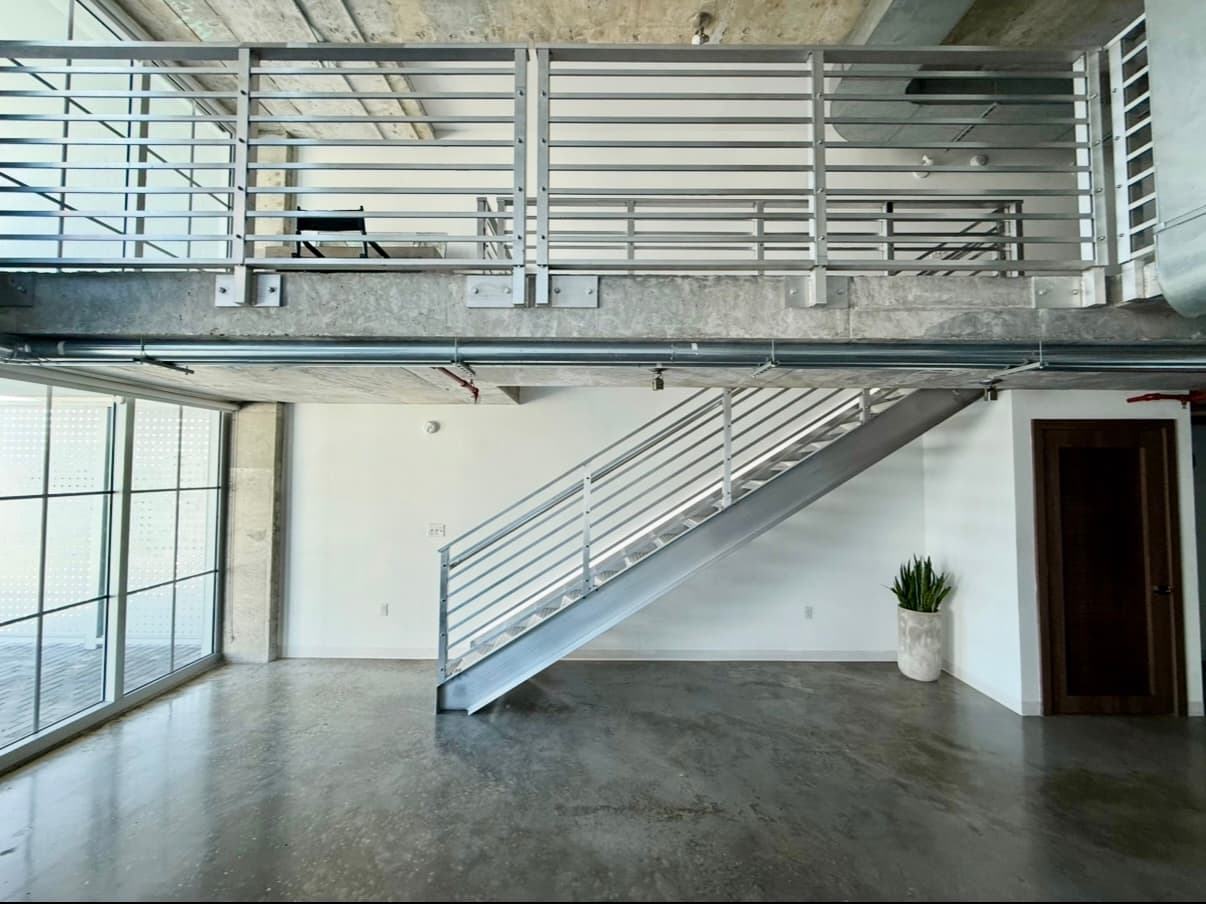 indoor creative / meeting space