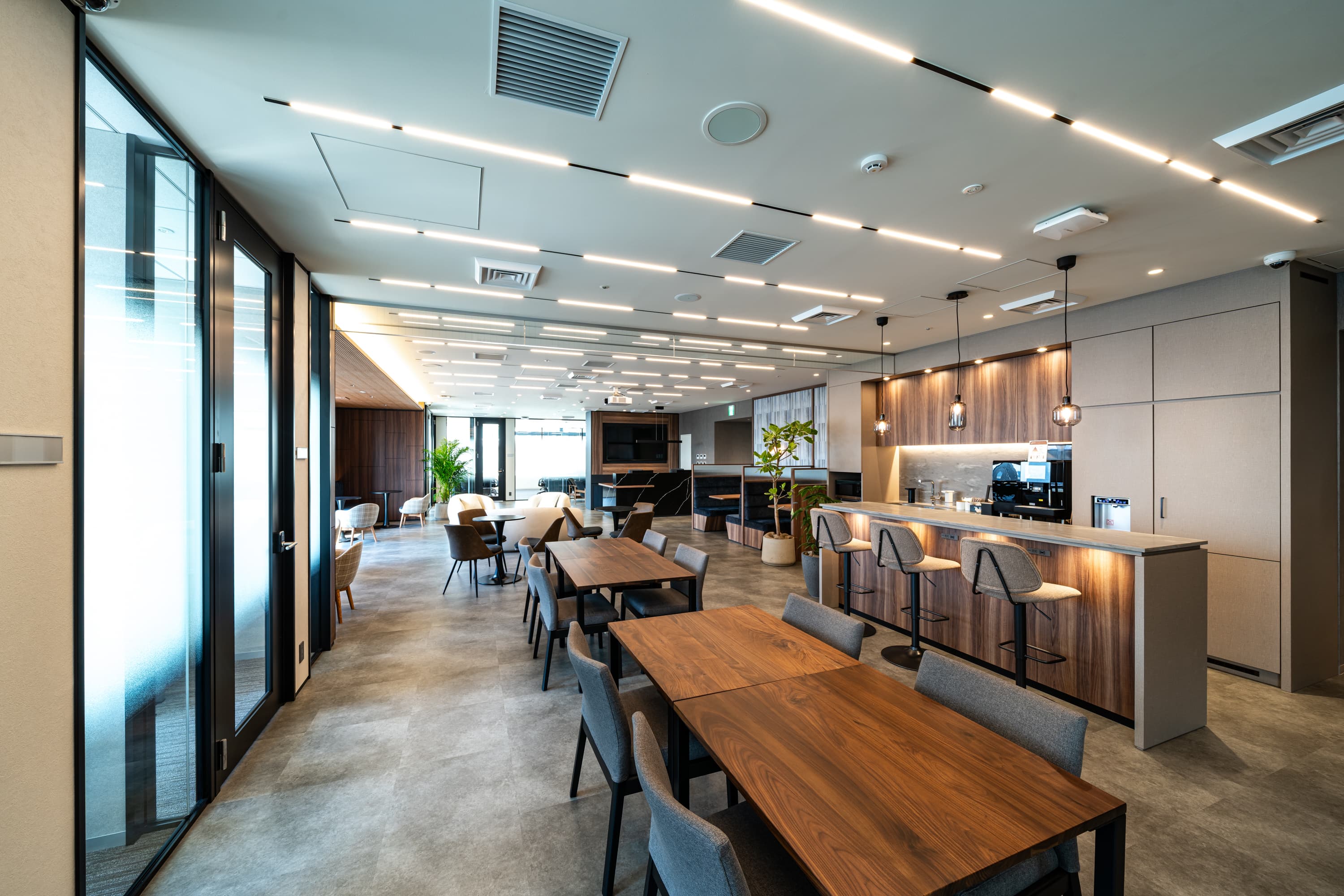 Breakout/Lounge area