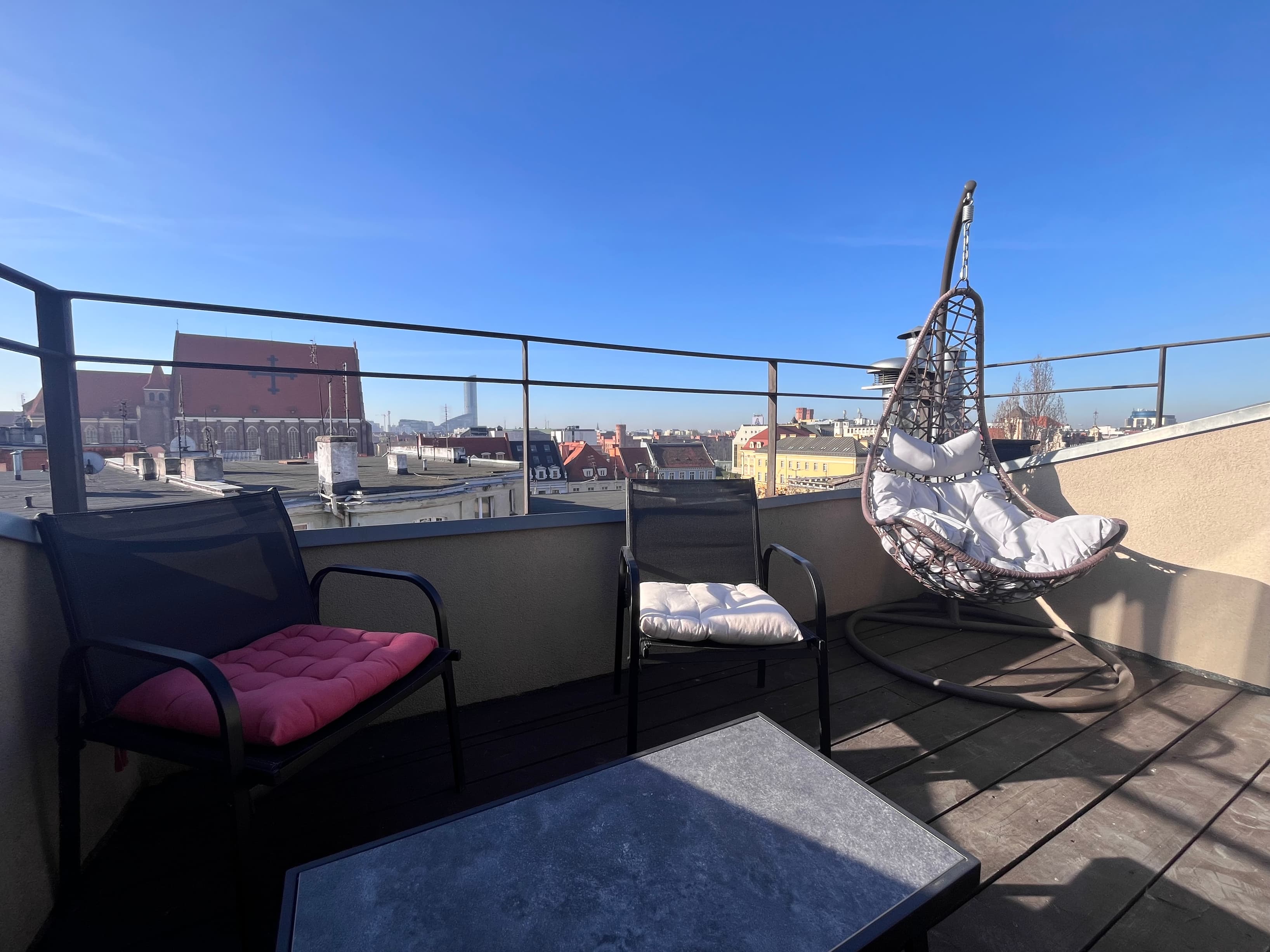 The perfect sunny spot for your morning coffee breaks