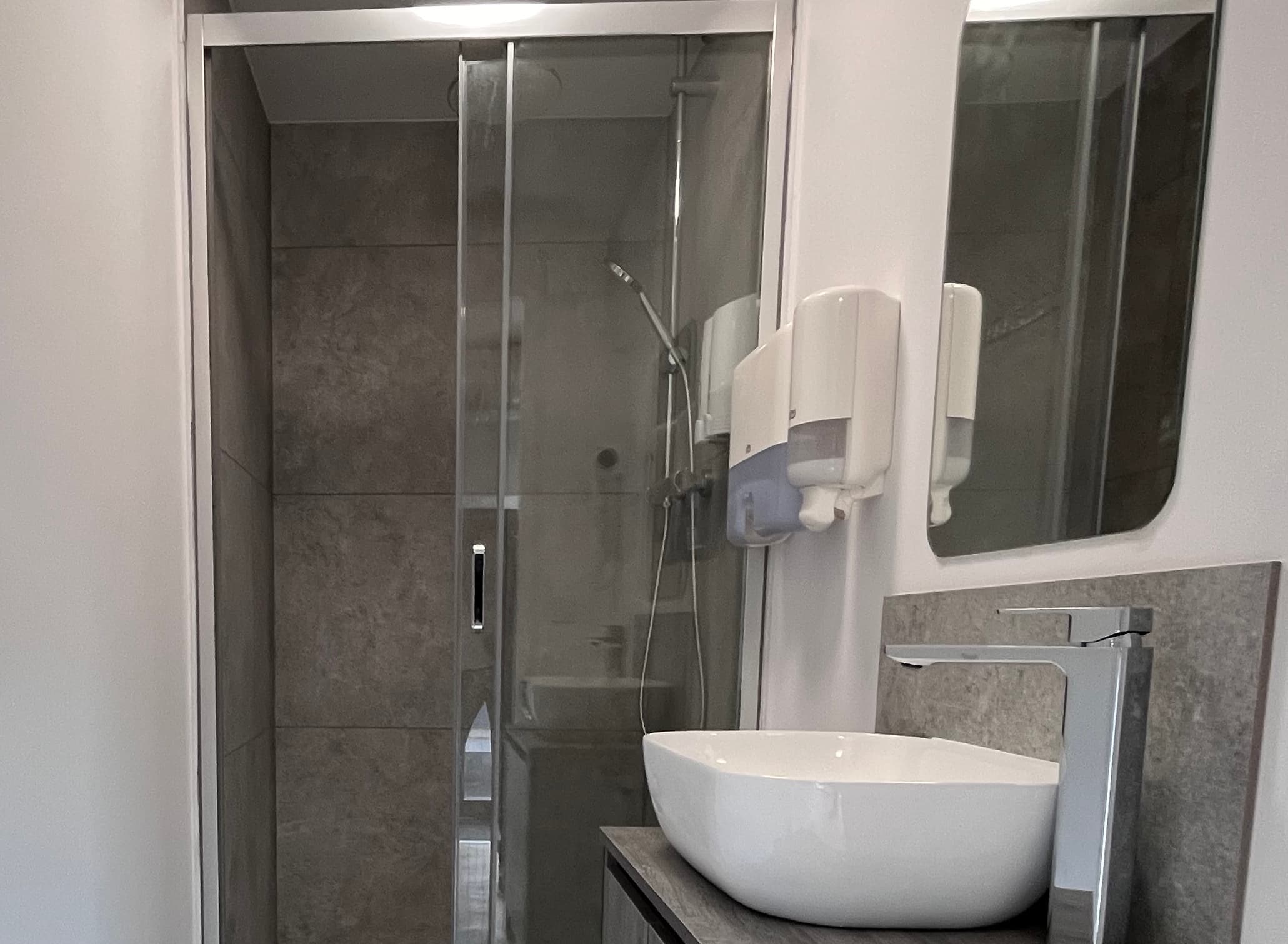 Convenient on-site showers to refresh before or after your workday