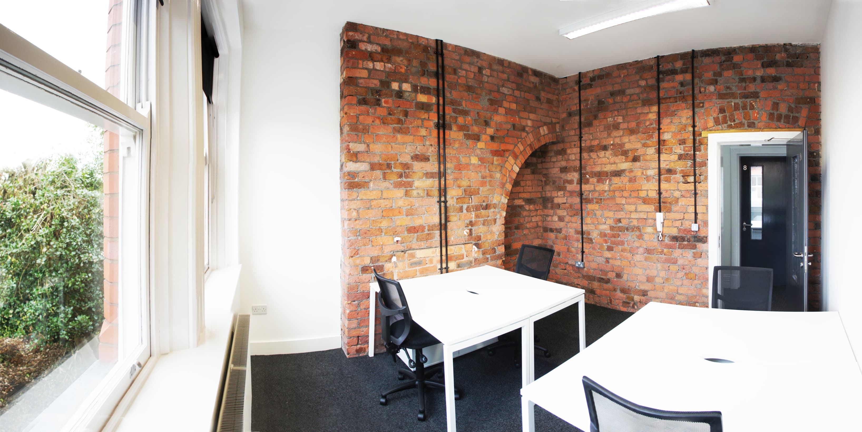 4 person furnished offices 