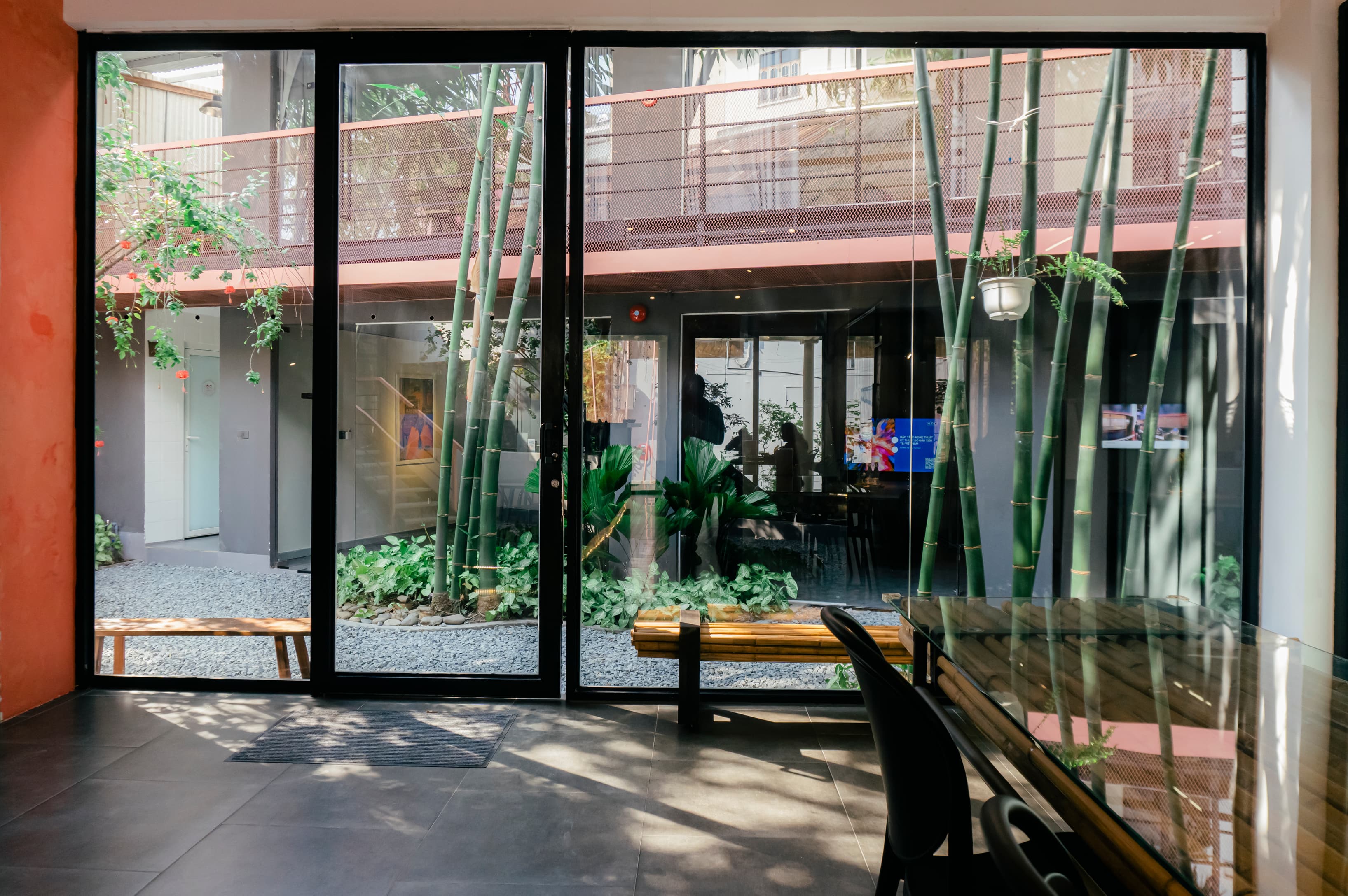 We believe that technology should be limitless and forever evolving to fit your modern lifestyle. We believe that technology should be limitless and forever evolving to fit your modern lifestyle.