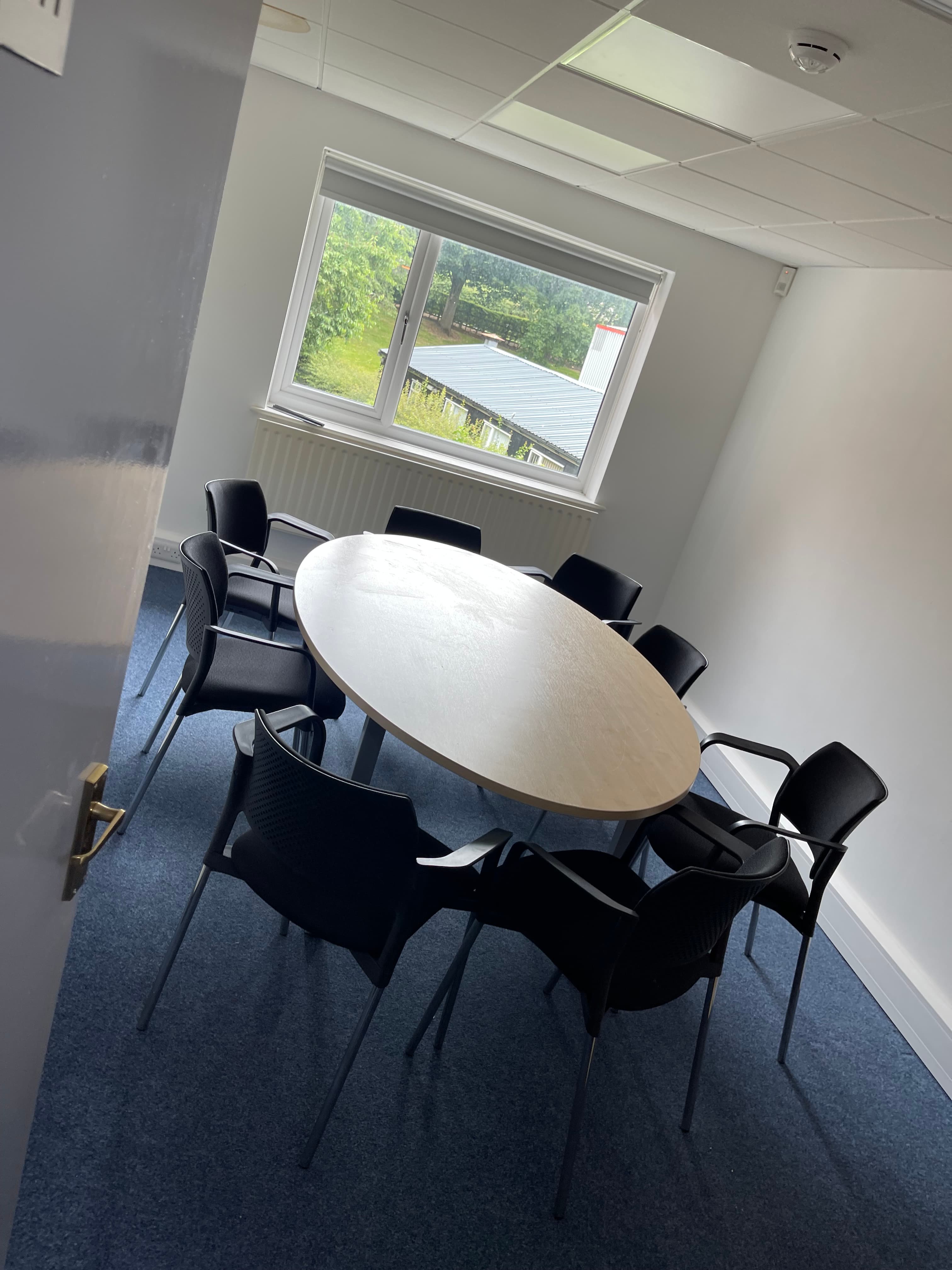 Small Meeting Room Small Meeting Room