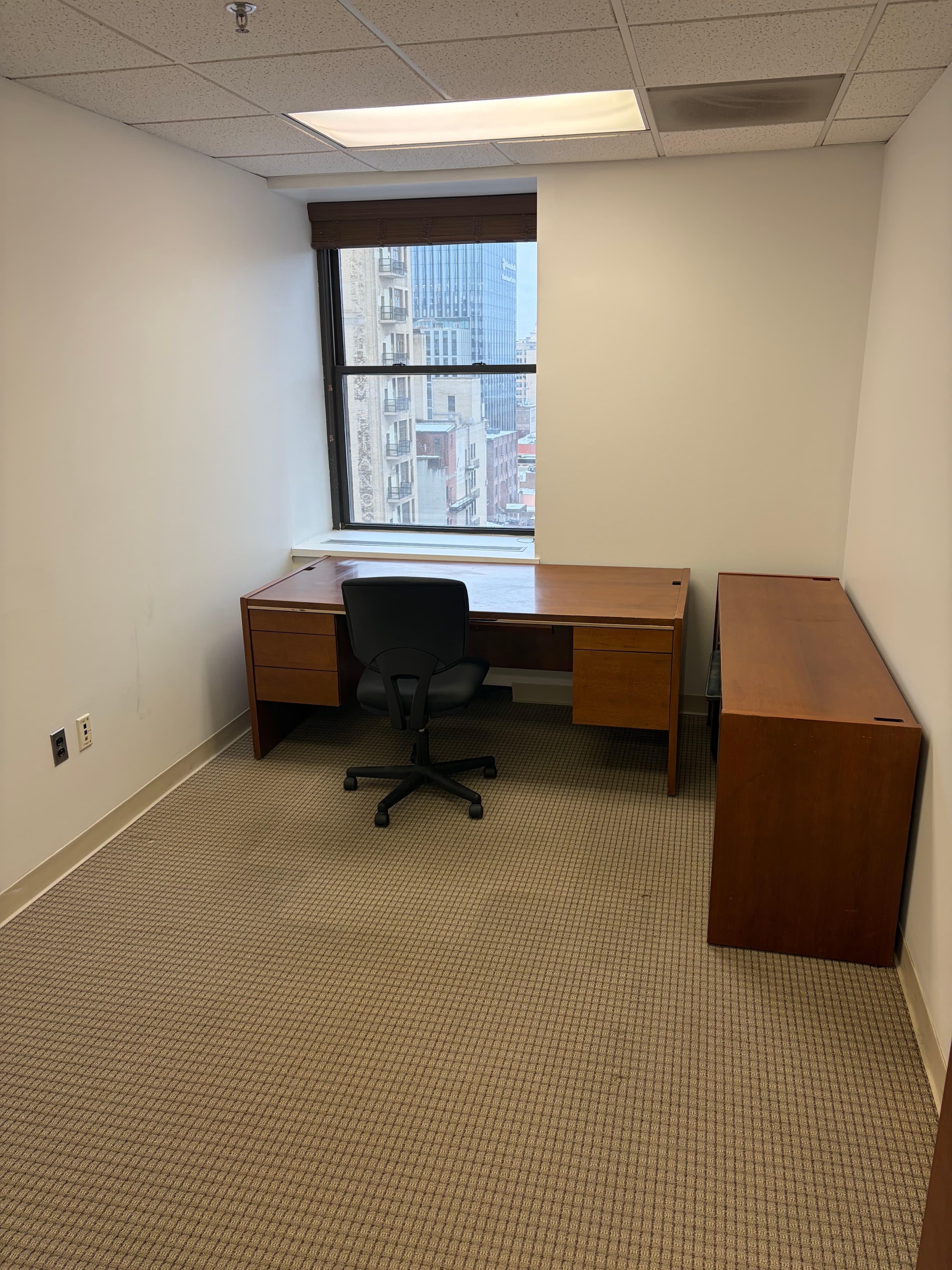 Day office 