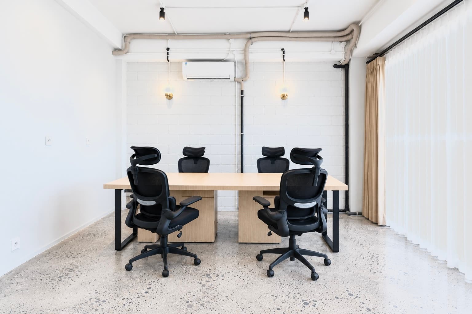 Private Office 4 Pax