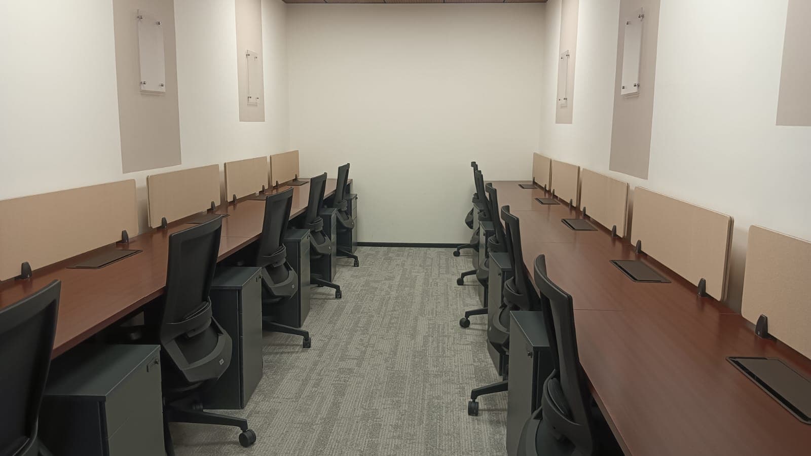 10 Seater business suite