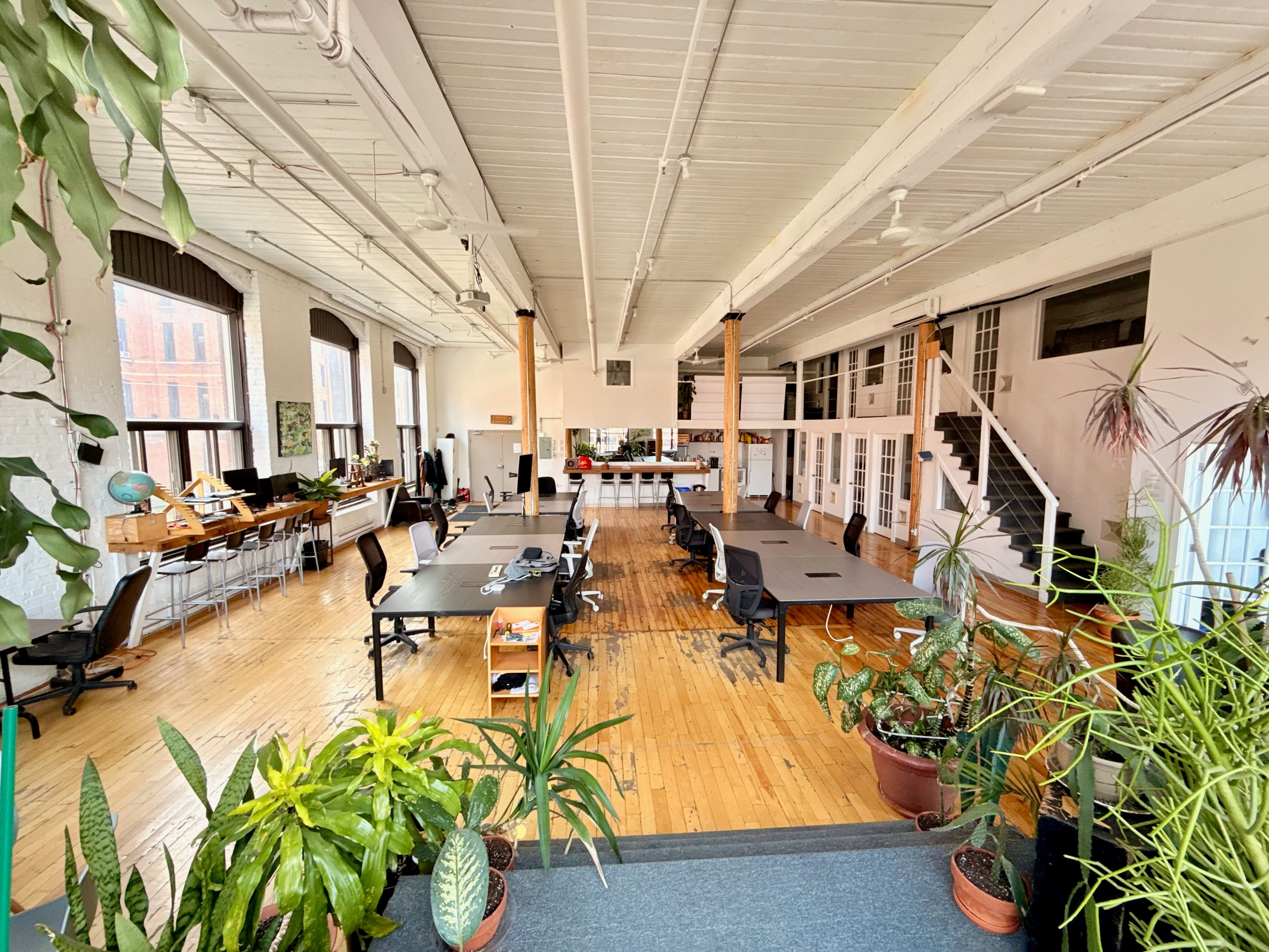 Hot desk area