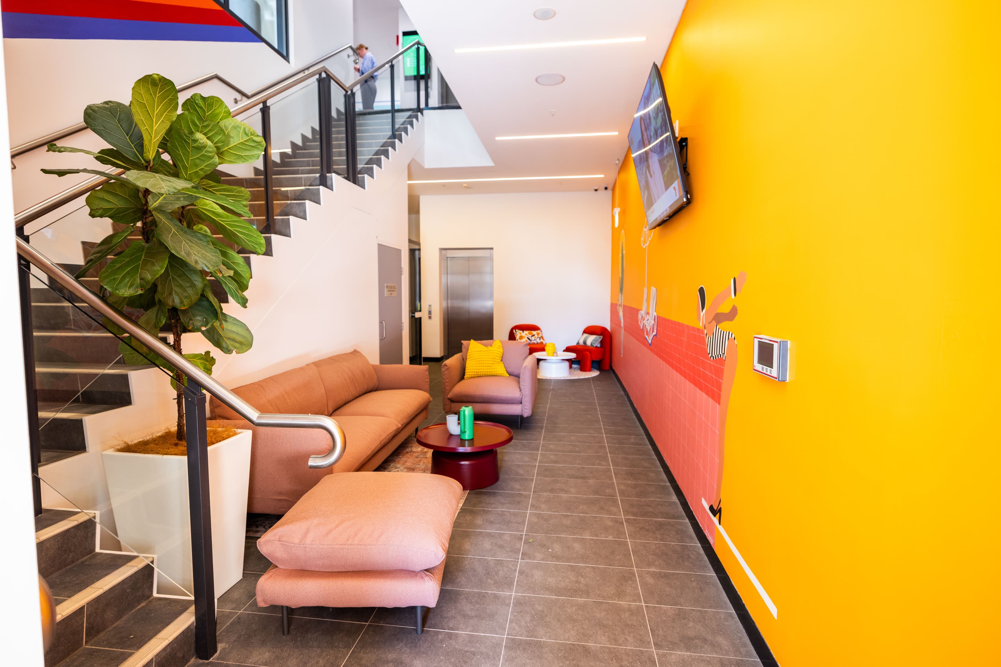 Breakout Space Breakout Space